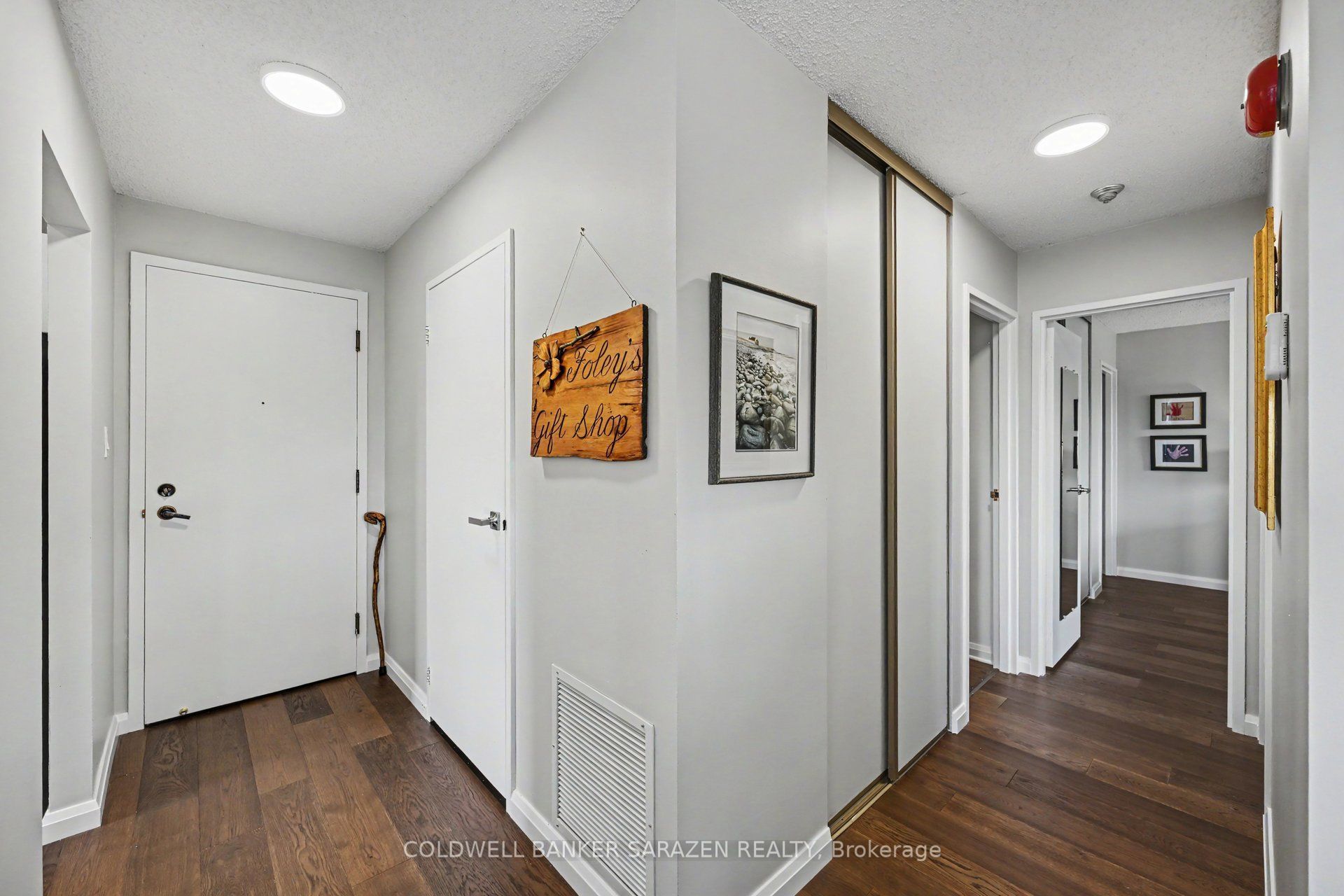 124 Daniel Street S 308 Property Photo 8