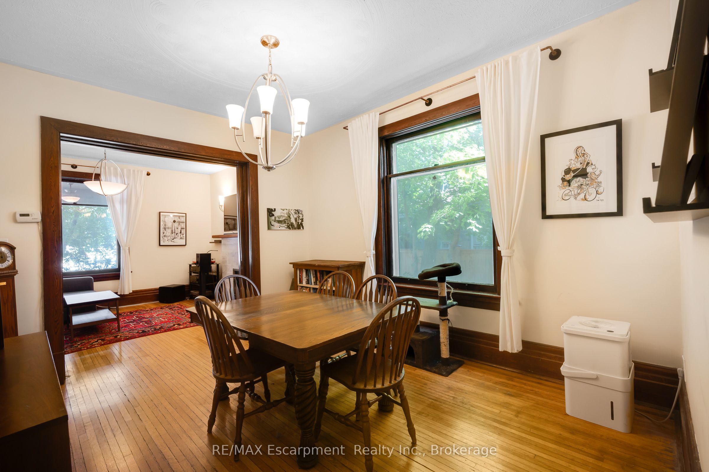 458 Woolwich Street Property Photo 11