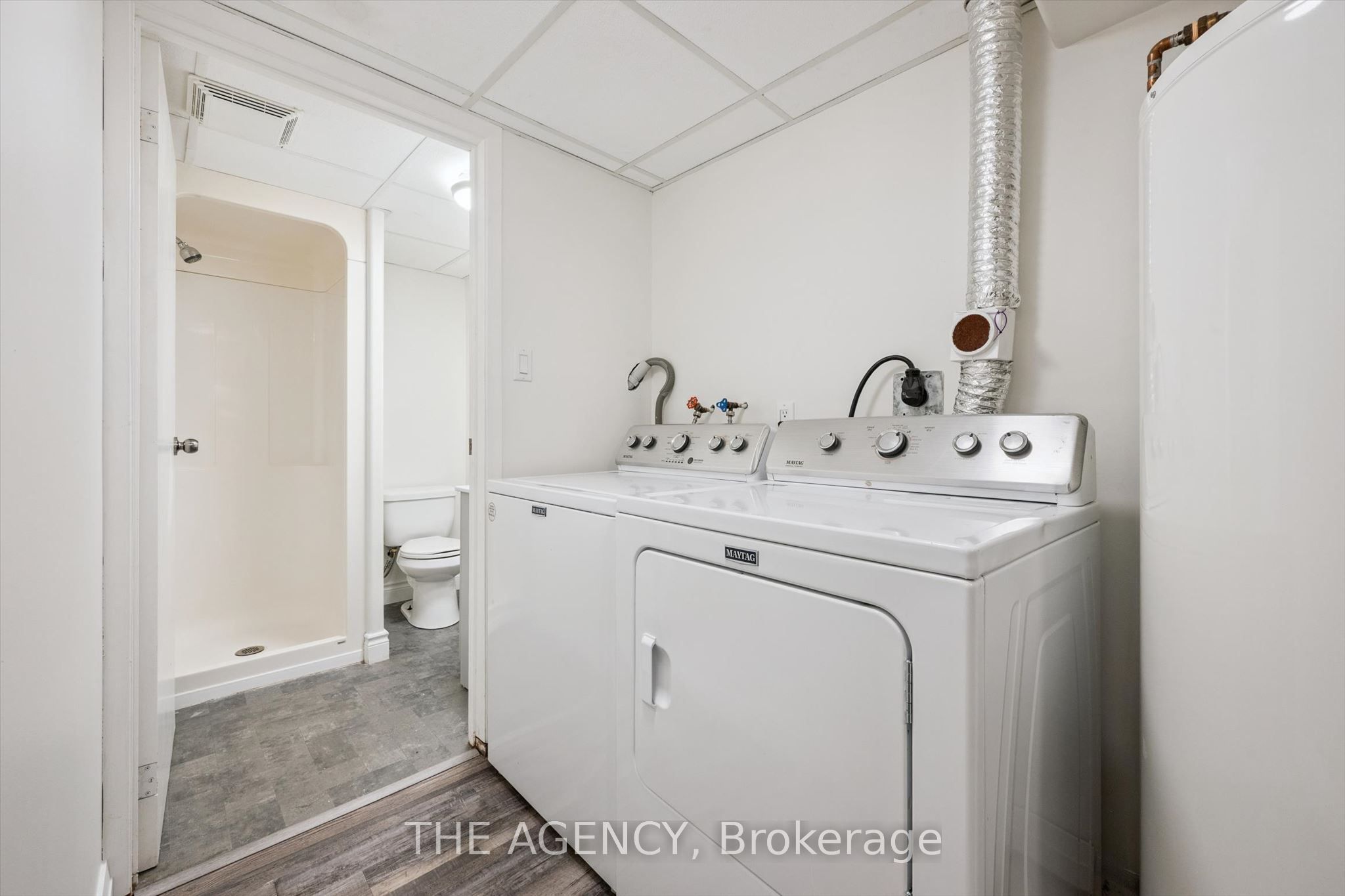 410 Scottsdale Drive Property Photo 23