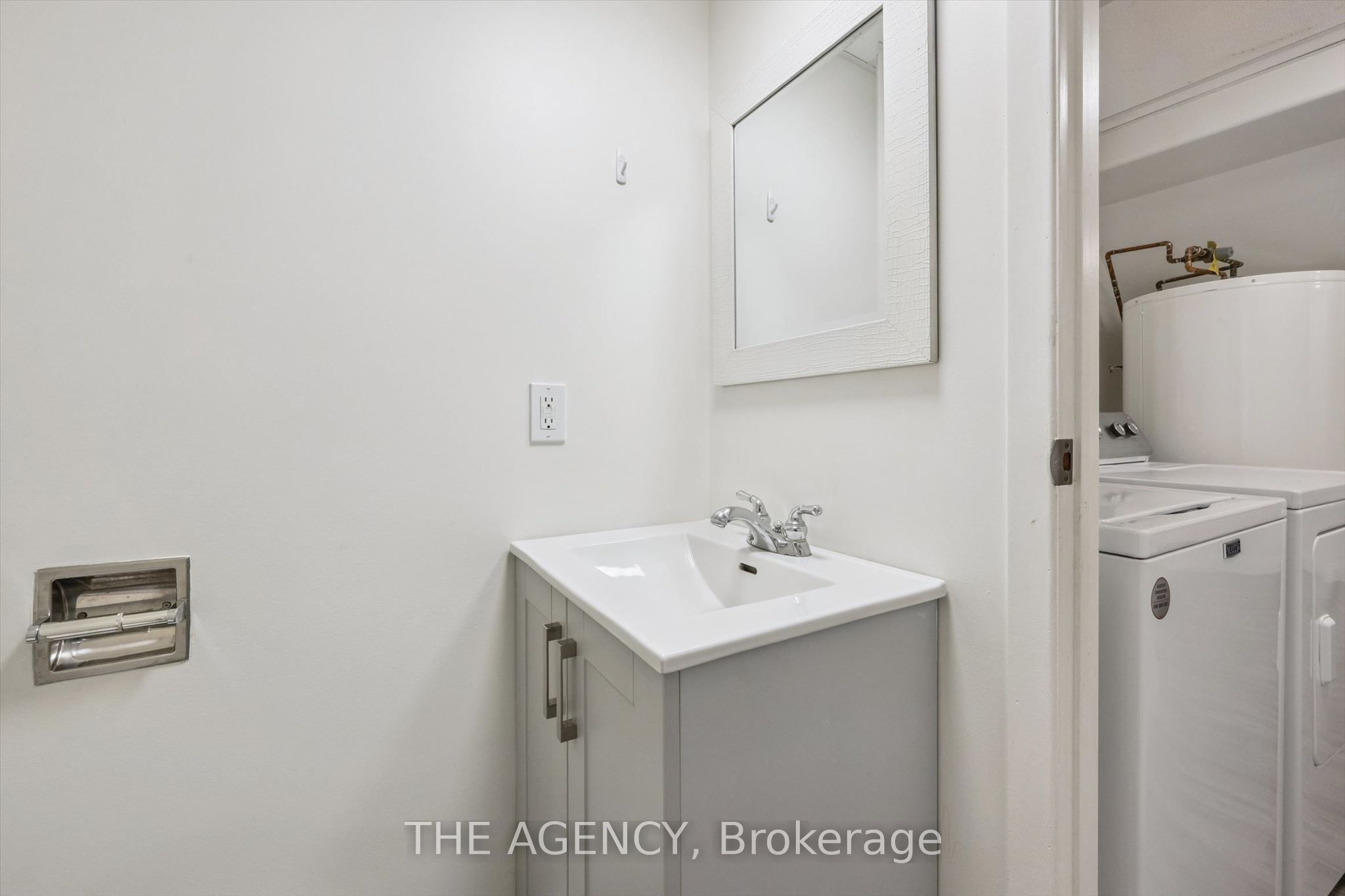 410 Scottsdale Drive Property Photo 24