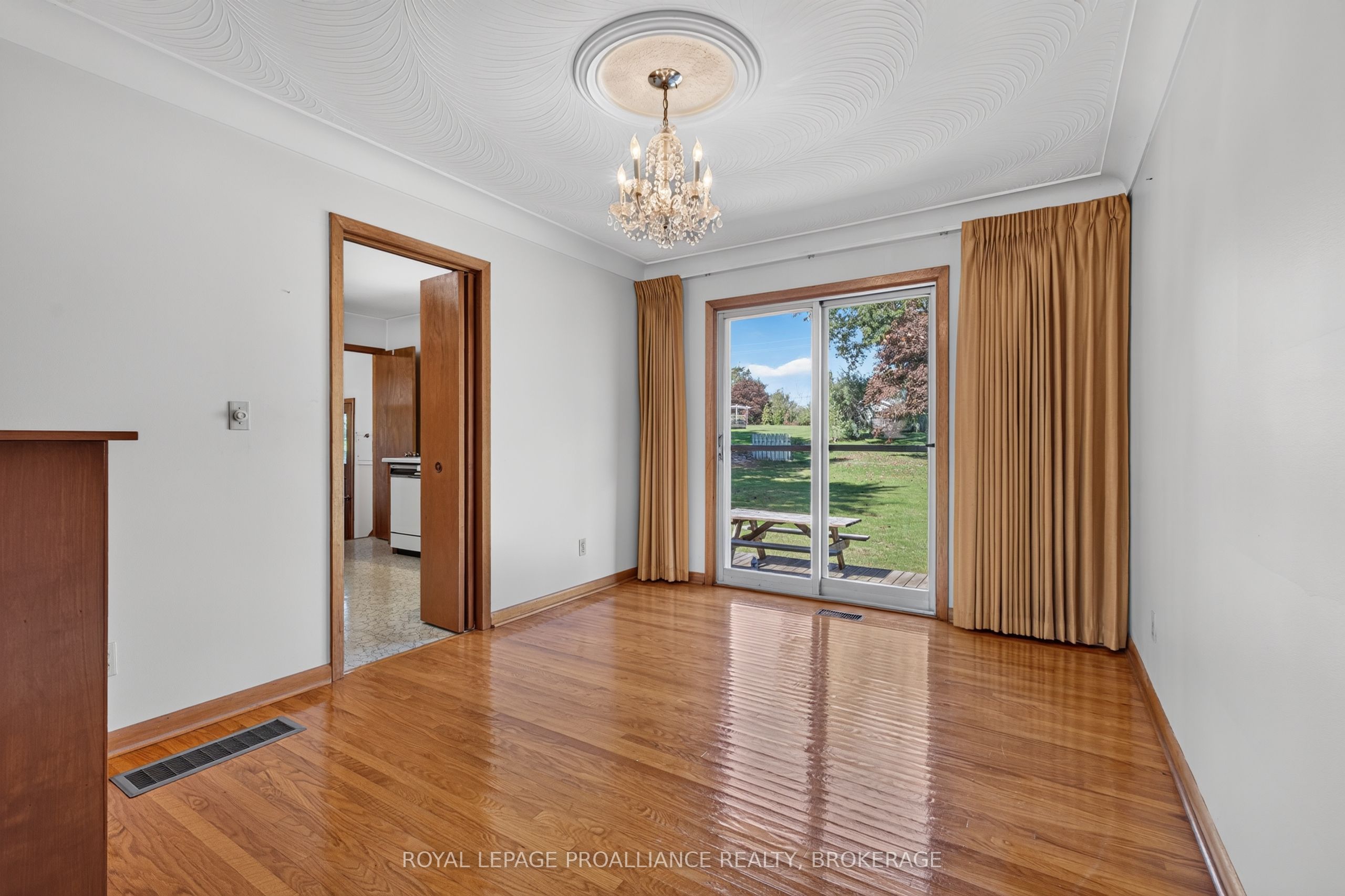 9 Dianna Street Property Photo 9