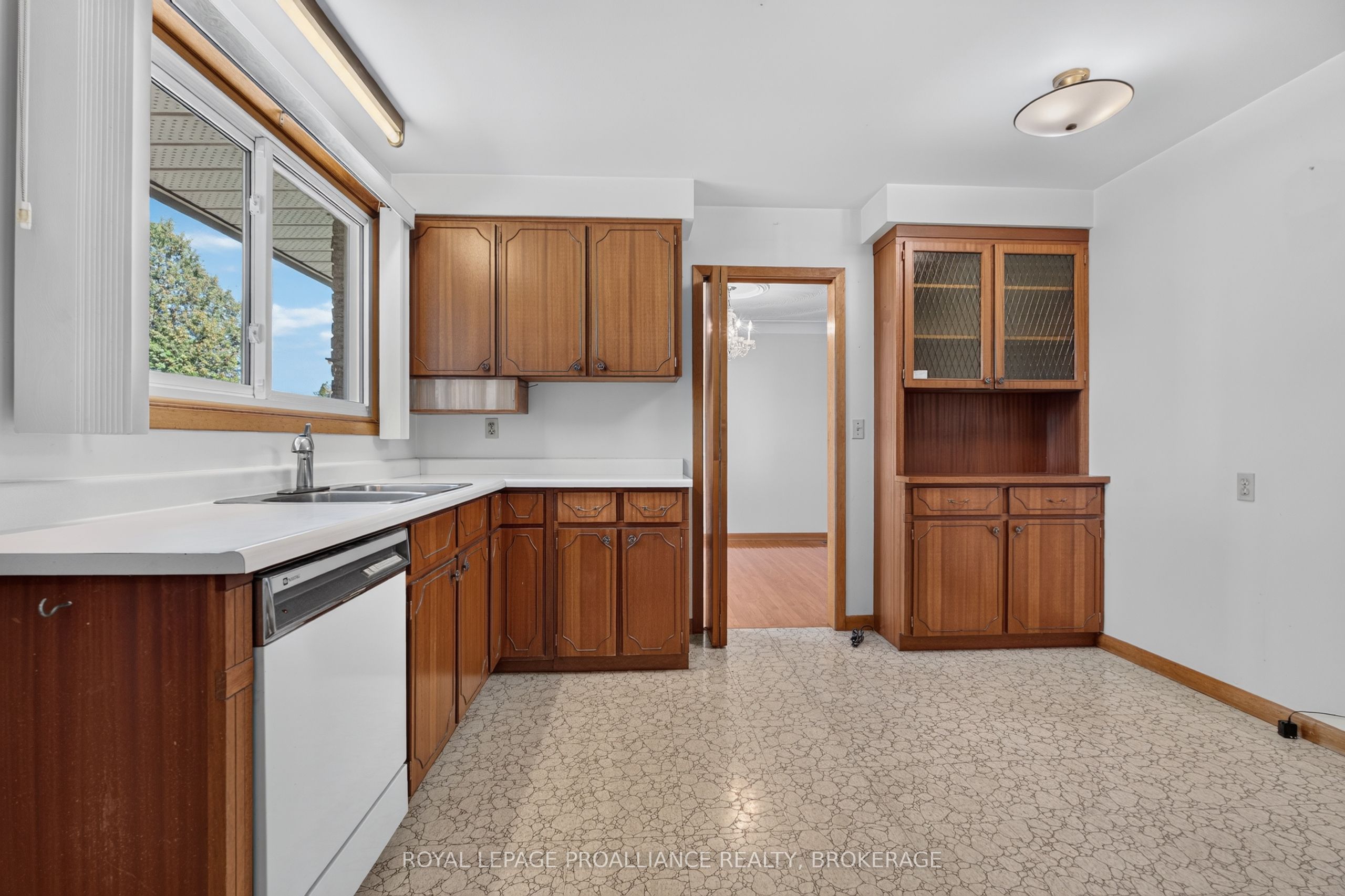 9 Dianna Street Property Photo 15