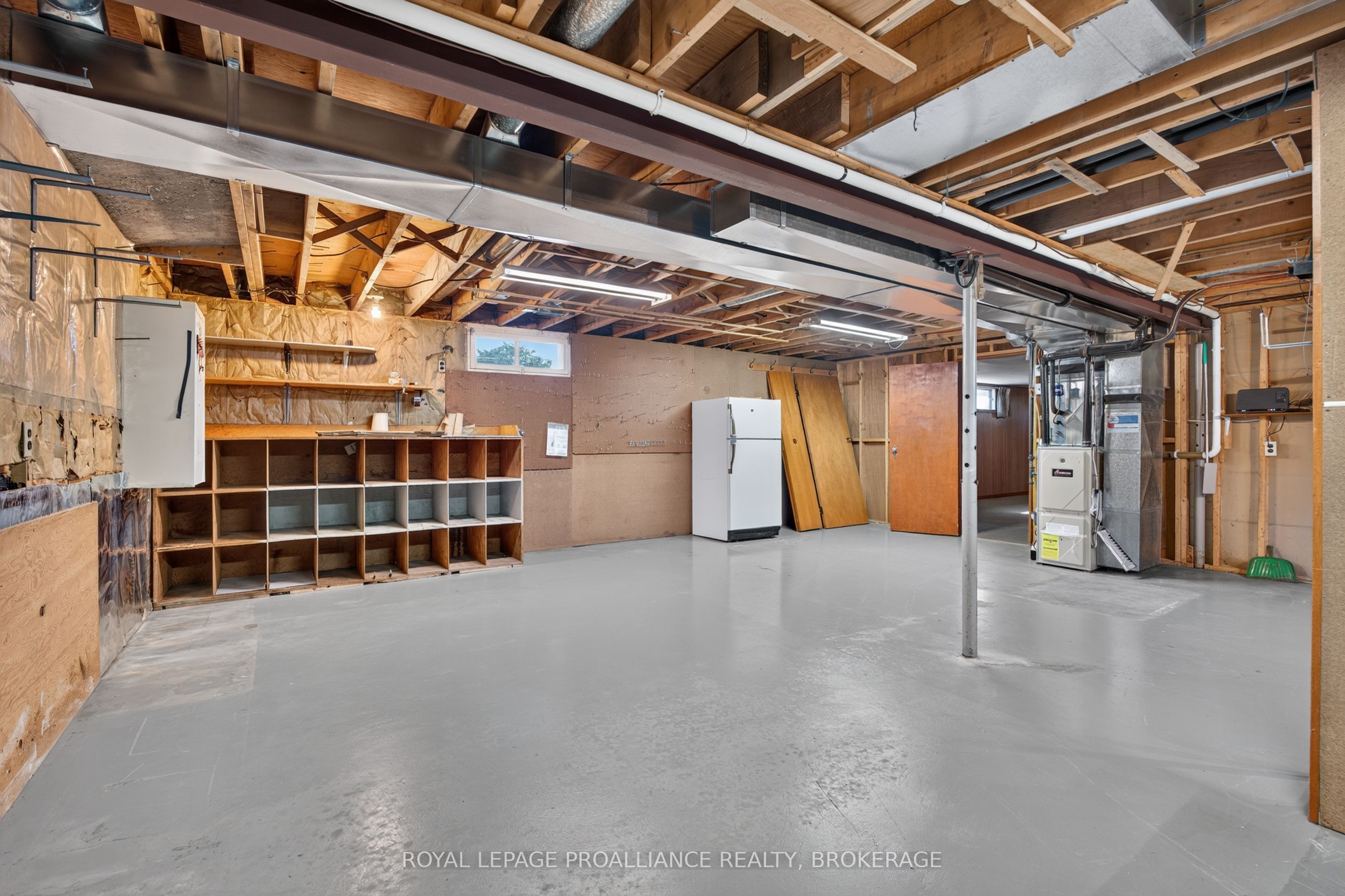 9 Dianna Street Property Photo 32