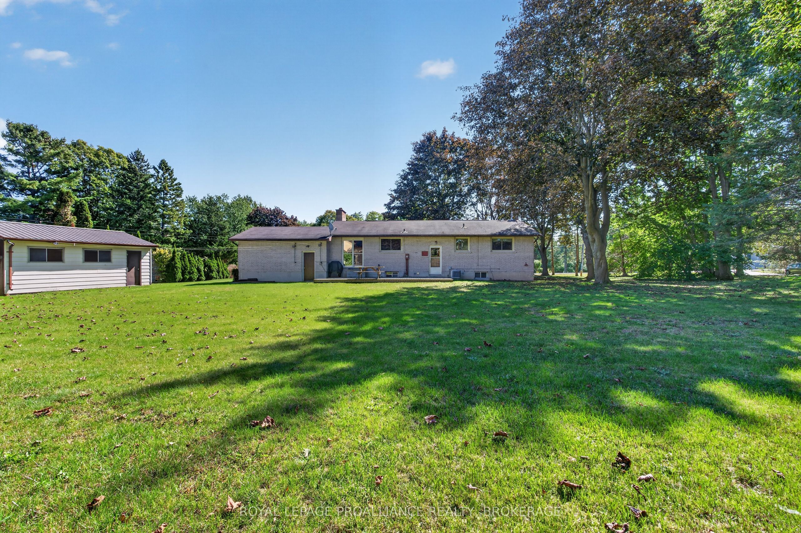 9 Dianna Street Property Photo 35