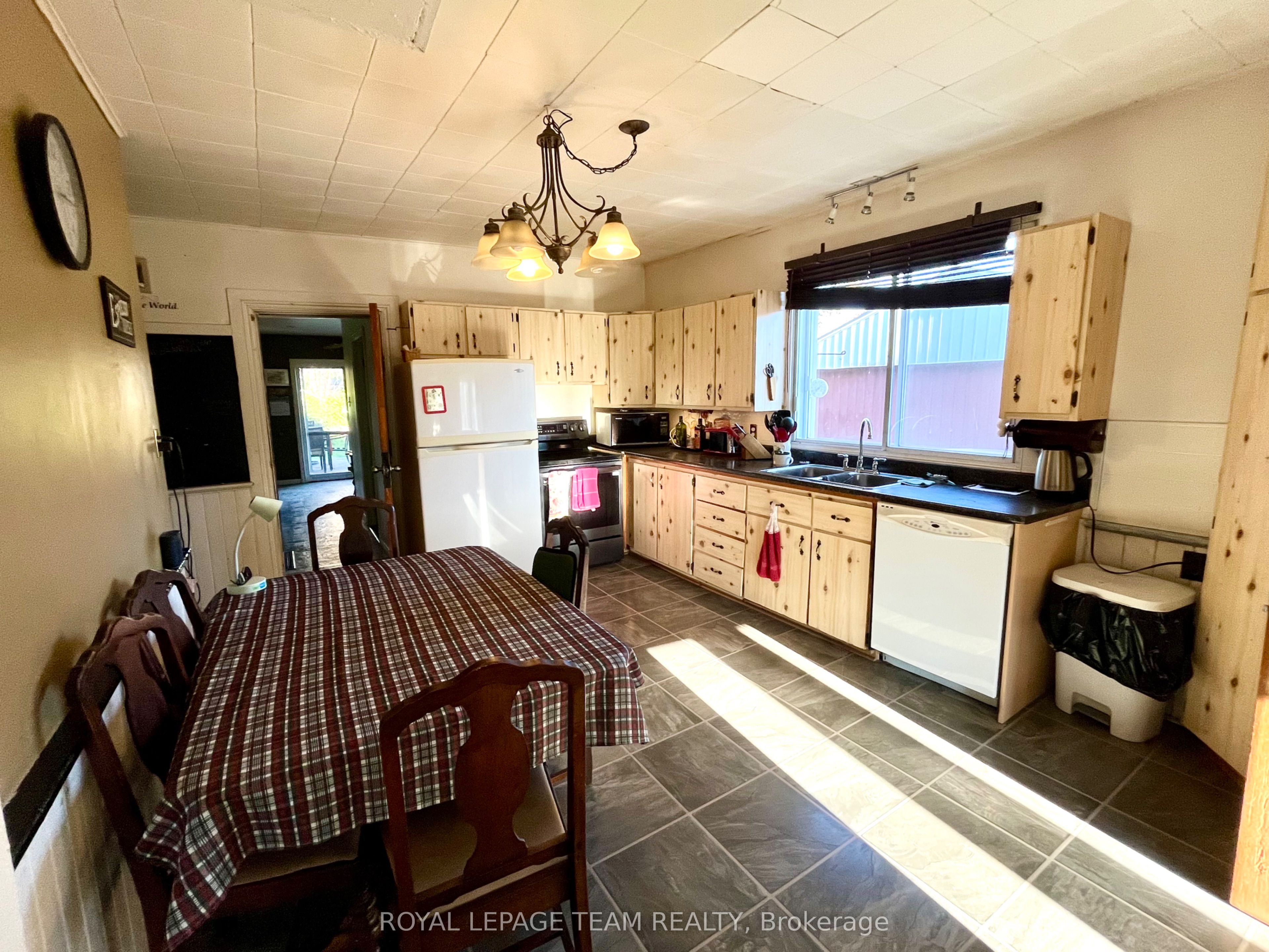 30 Gould Street Property Photo 2