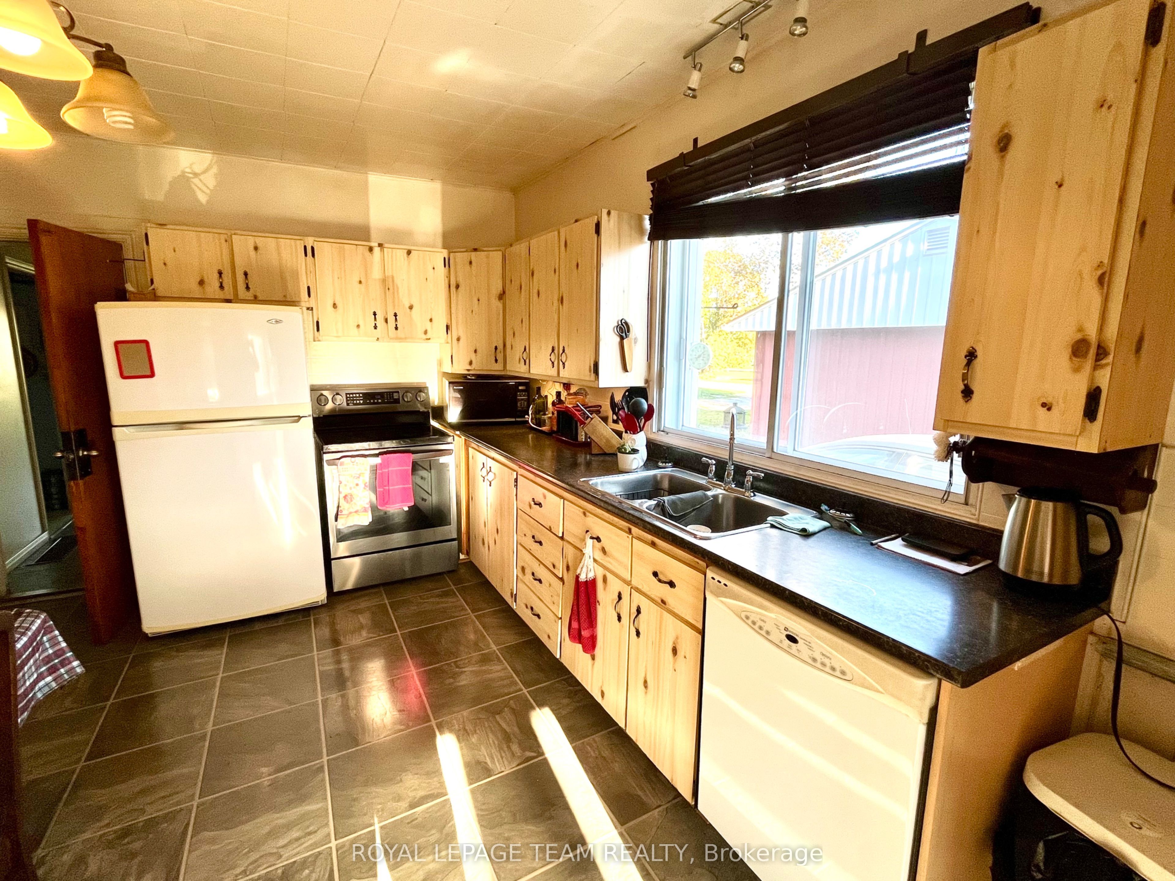 30 Gould Street Property Photo 3