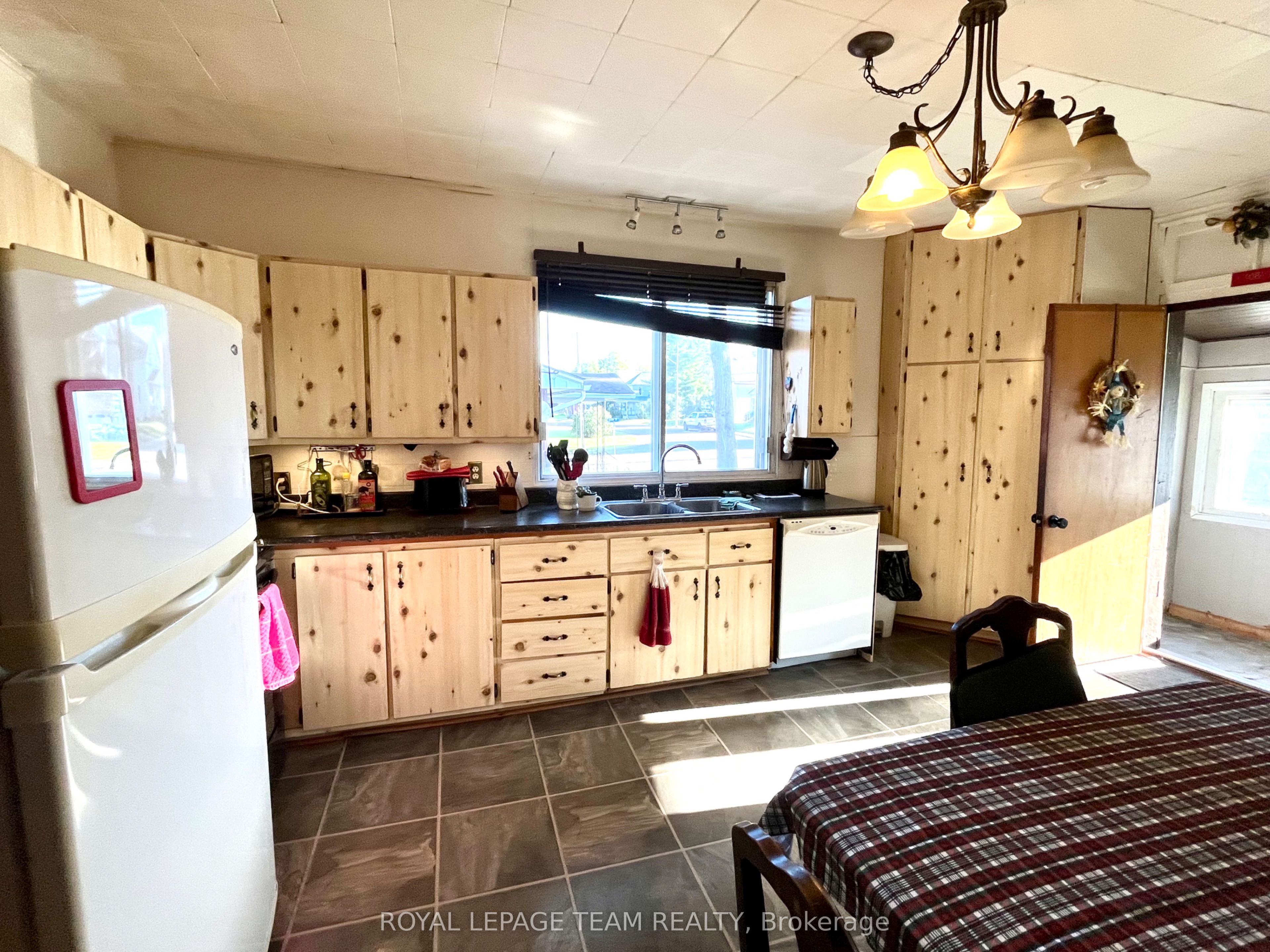 30 Gould Street Property Photo 4