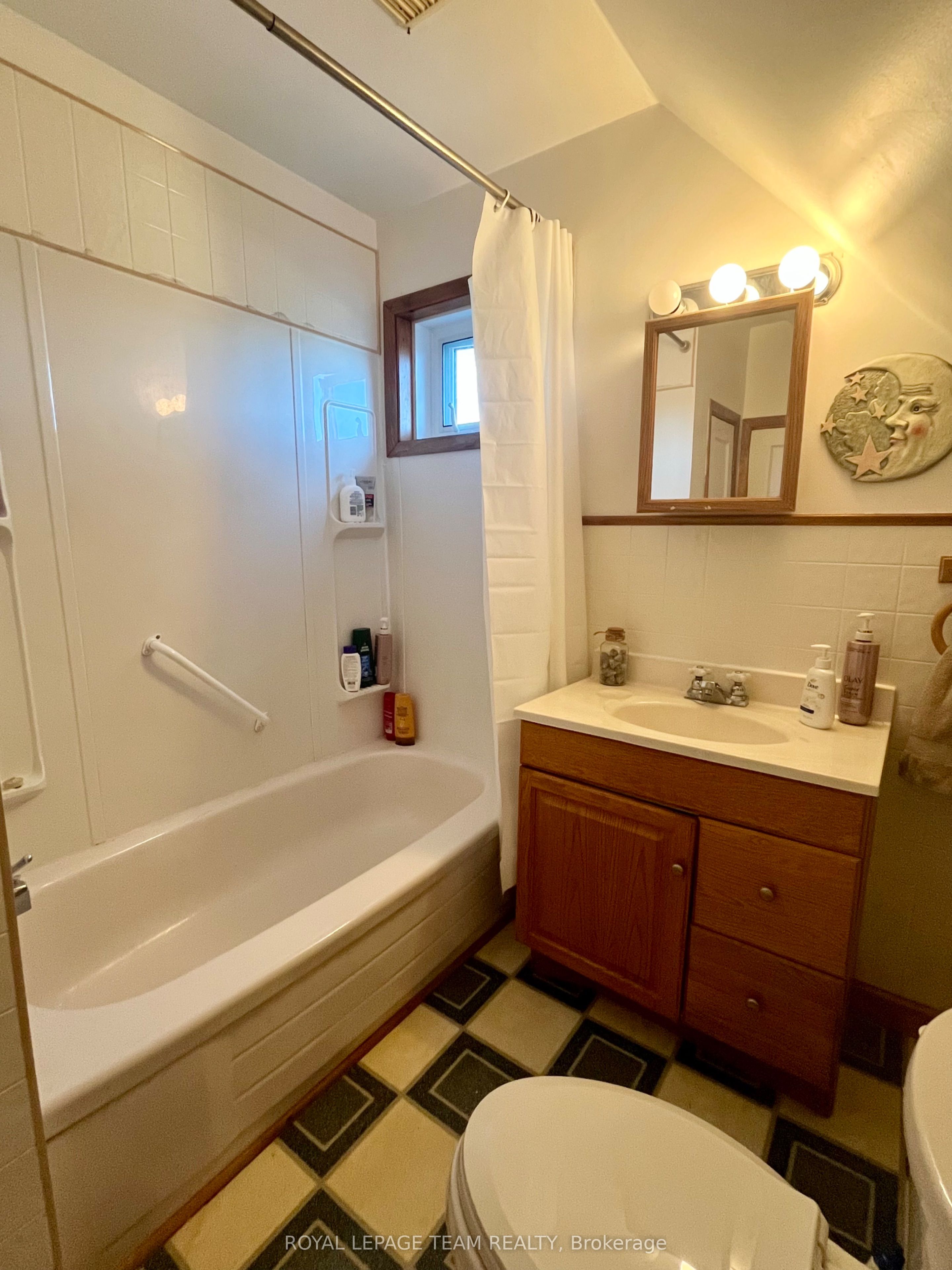 30 Gould Street Property Photo 24