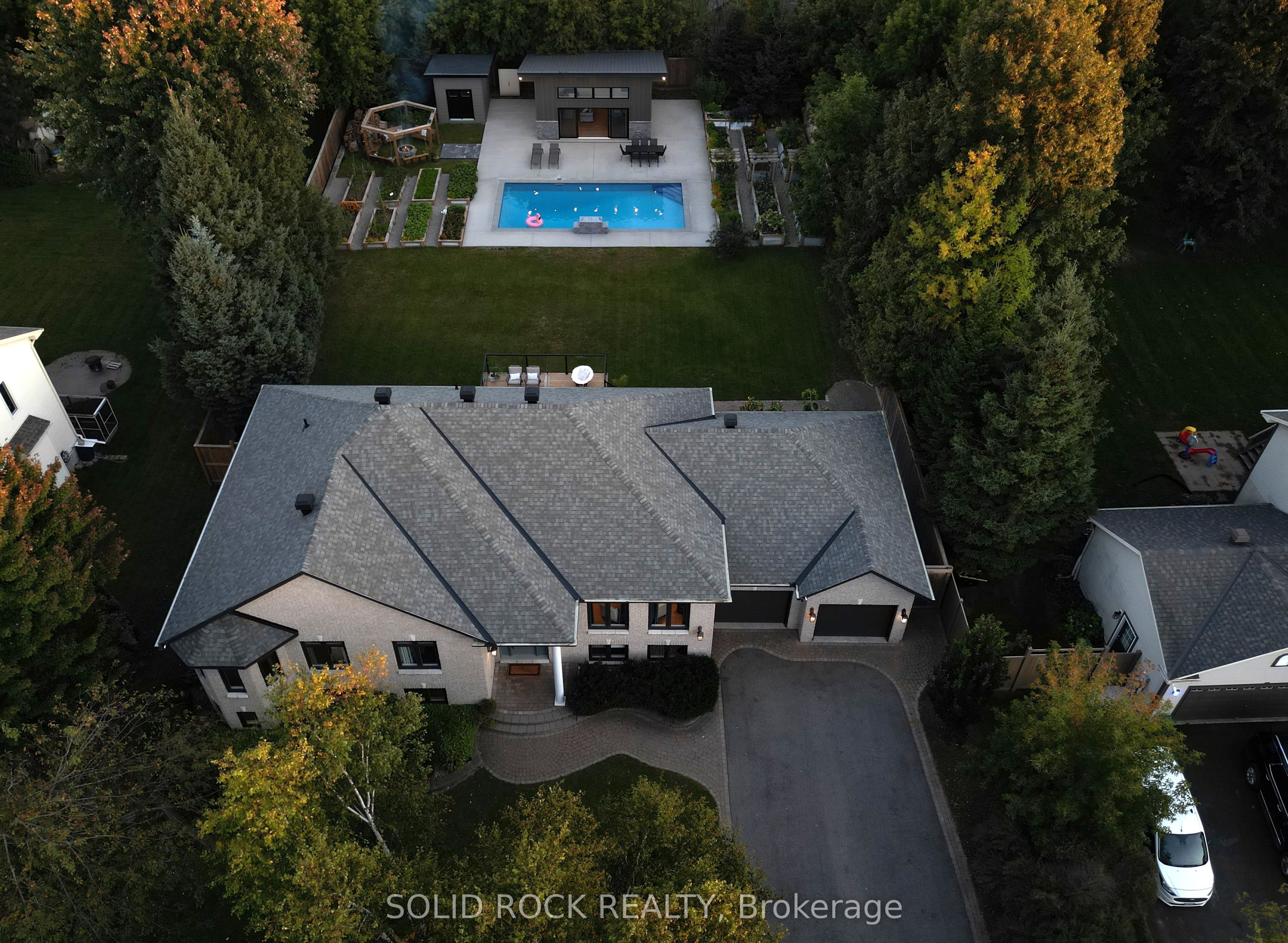 7040 Donwel Drive Property Photo 1