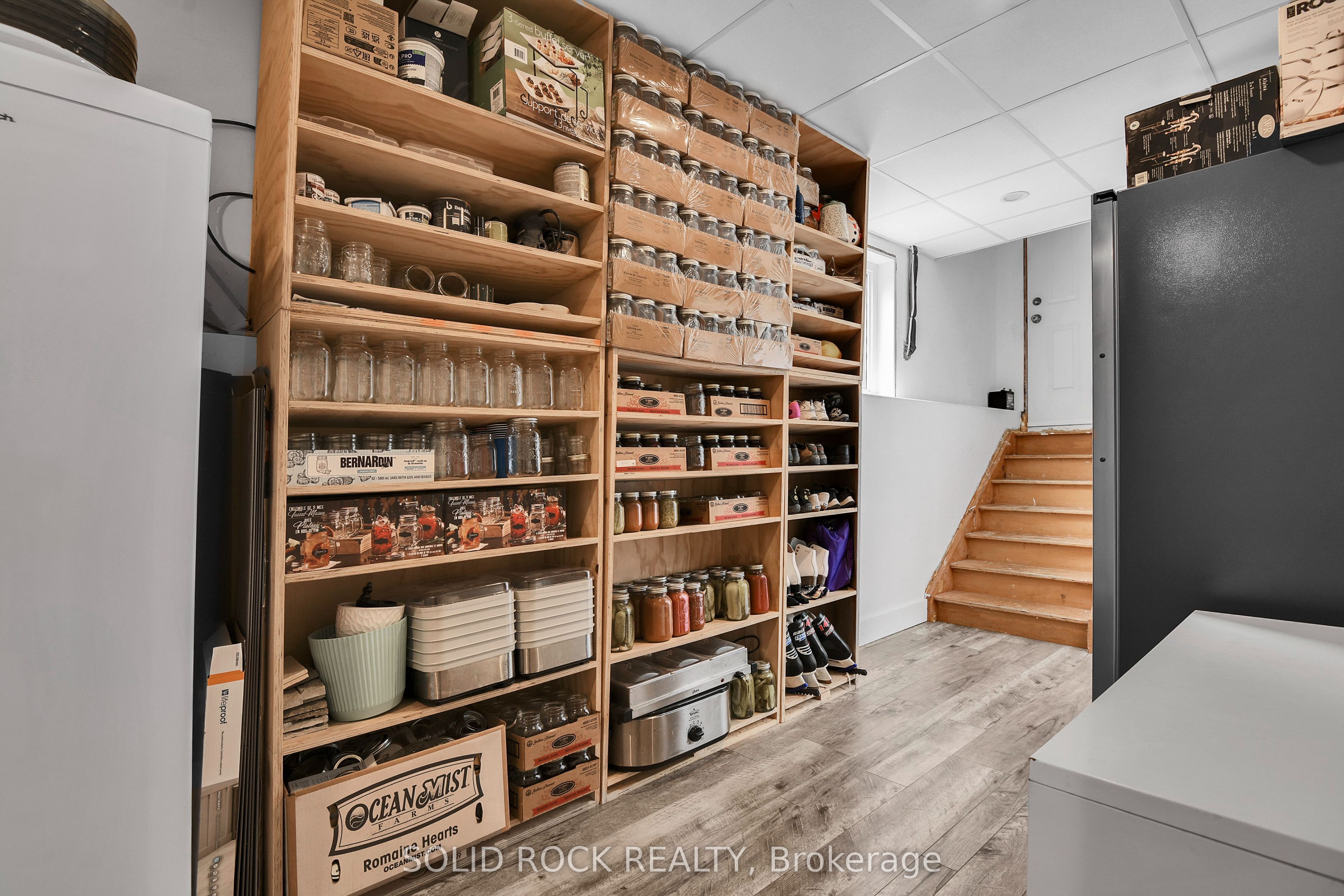7040 Donwel Drive Property Photo 33