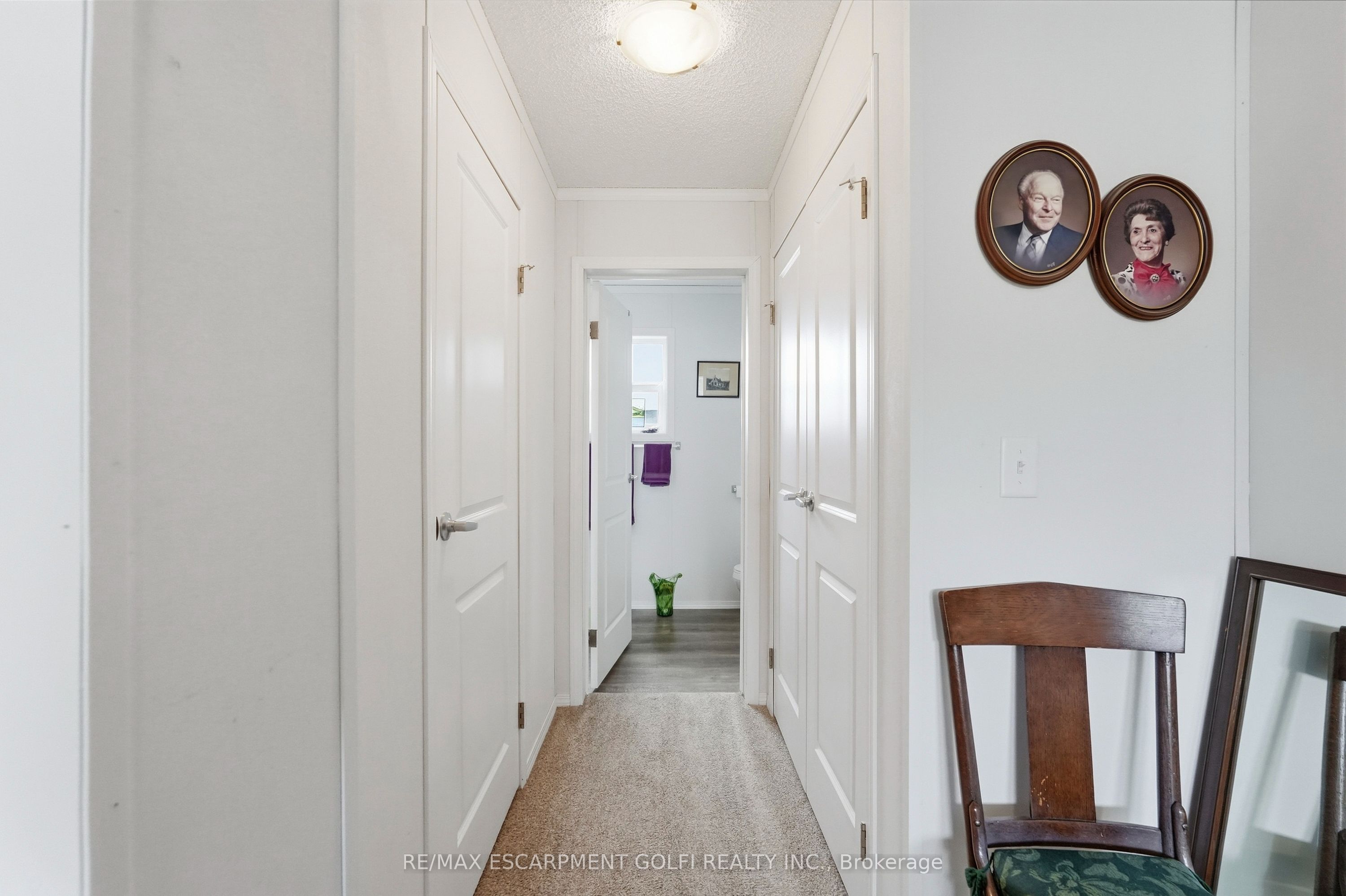 17 Bent Willow Court Property Photo 10
