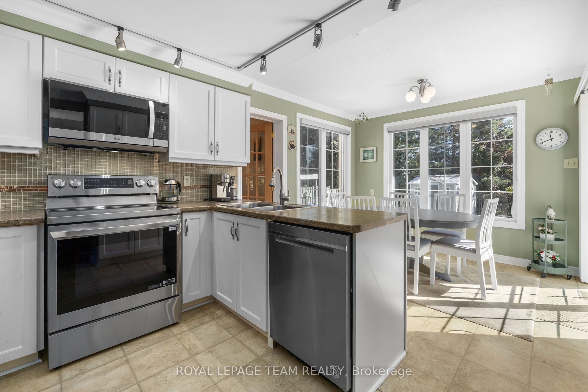 67 Holitman Drive Property Photo 18