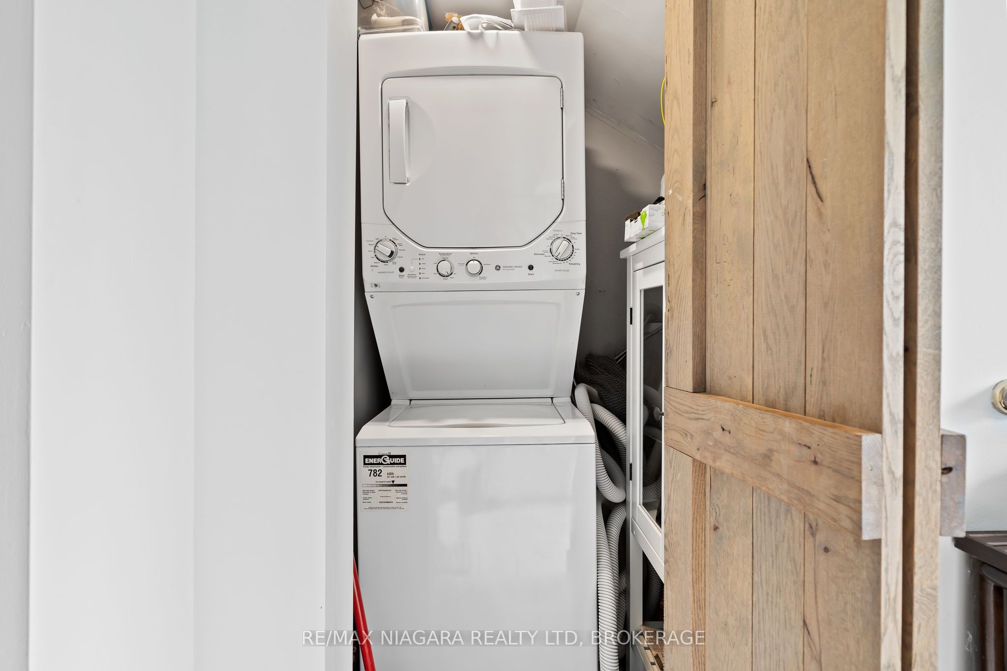 105 Lighthouse Drive Property Photo 10