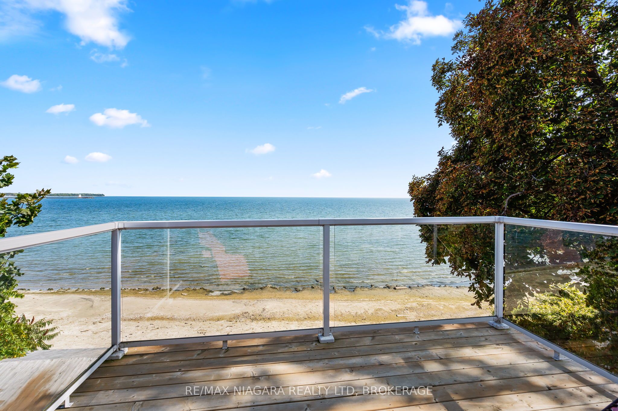 105 Lighthouse Drive Property Photo 15