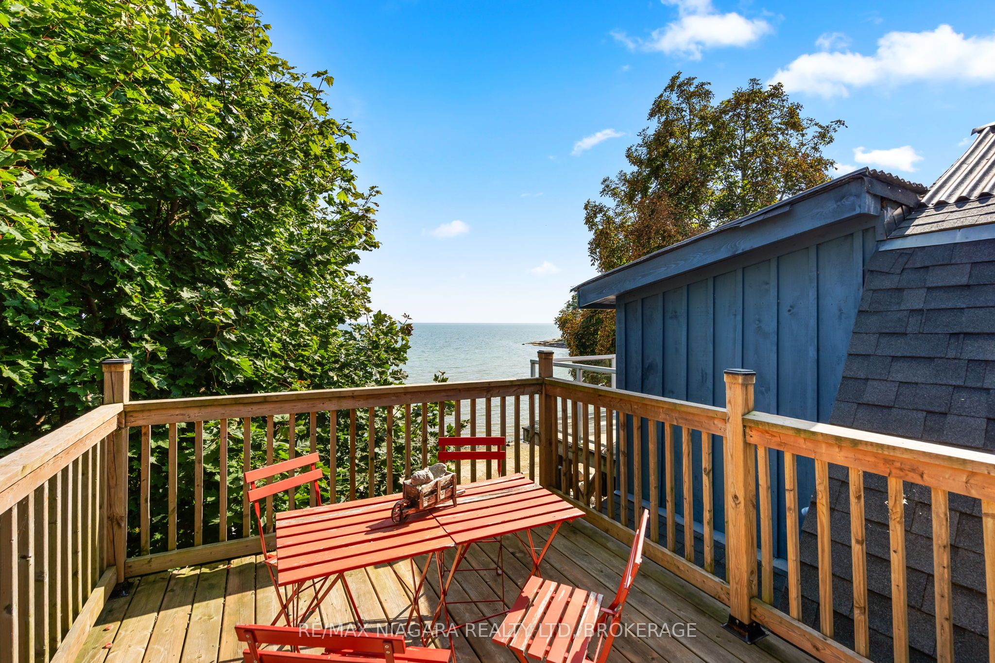 105 Lighthouse Drive Property Photo 24