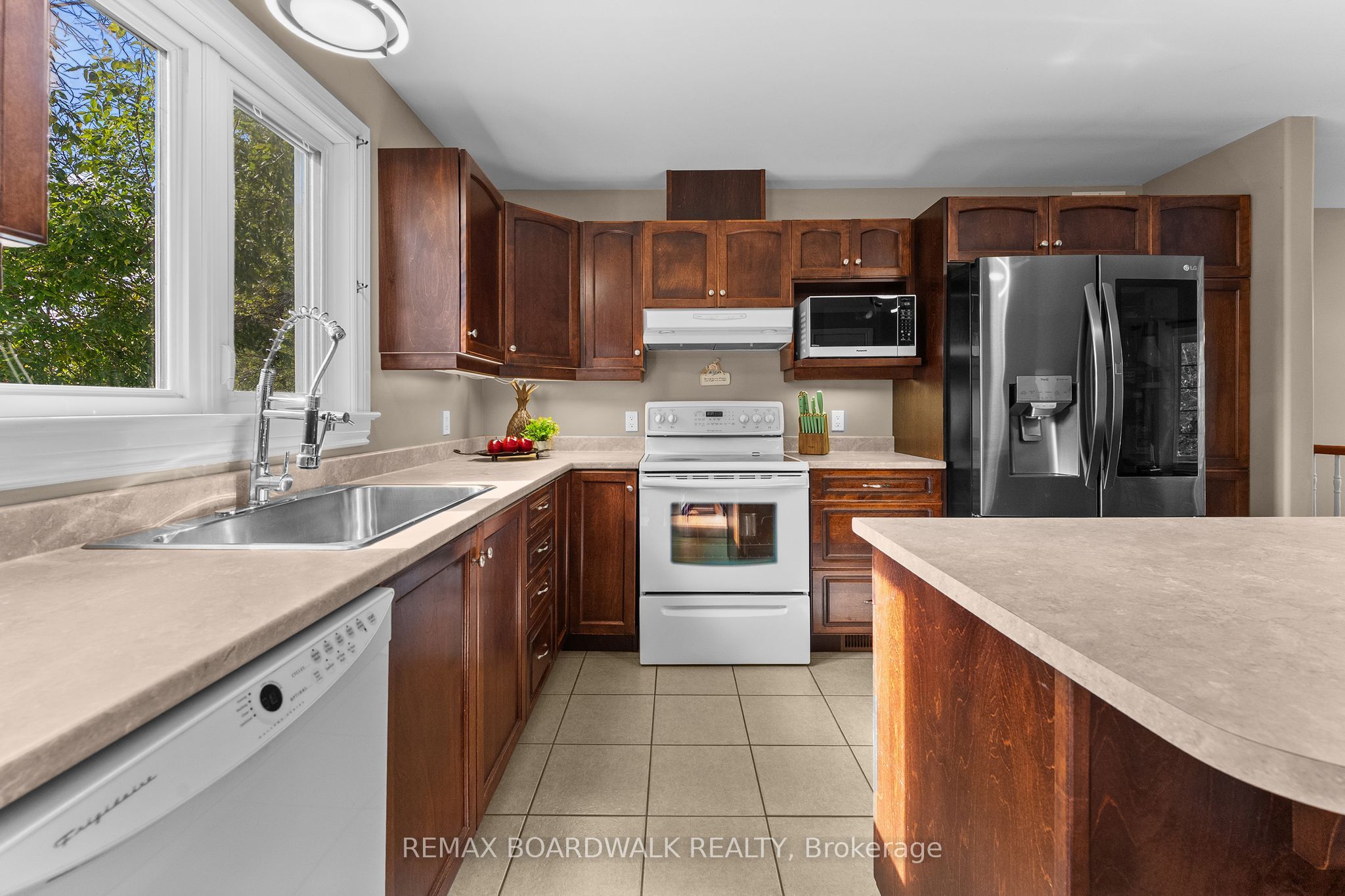 2711 Glen Smail Road Property Photo 19