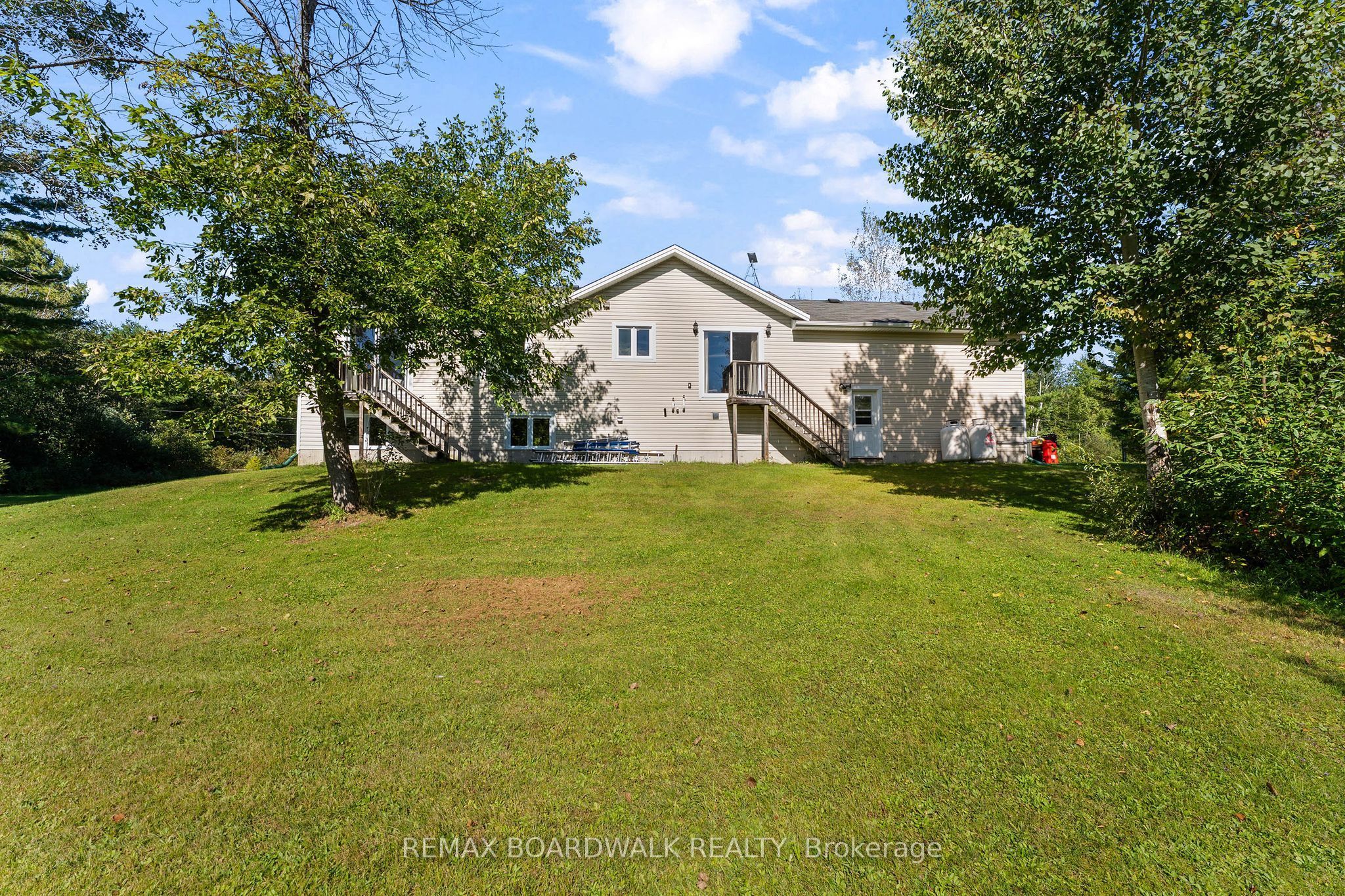 2711 Glen Smail Road Property Photo 31