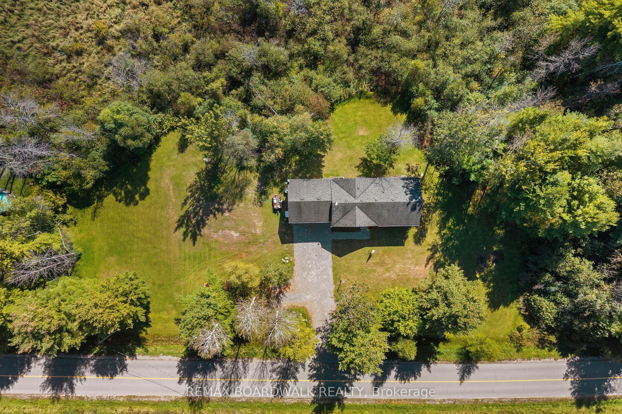 2711 Glen Smail Road Property Photo 38