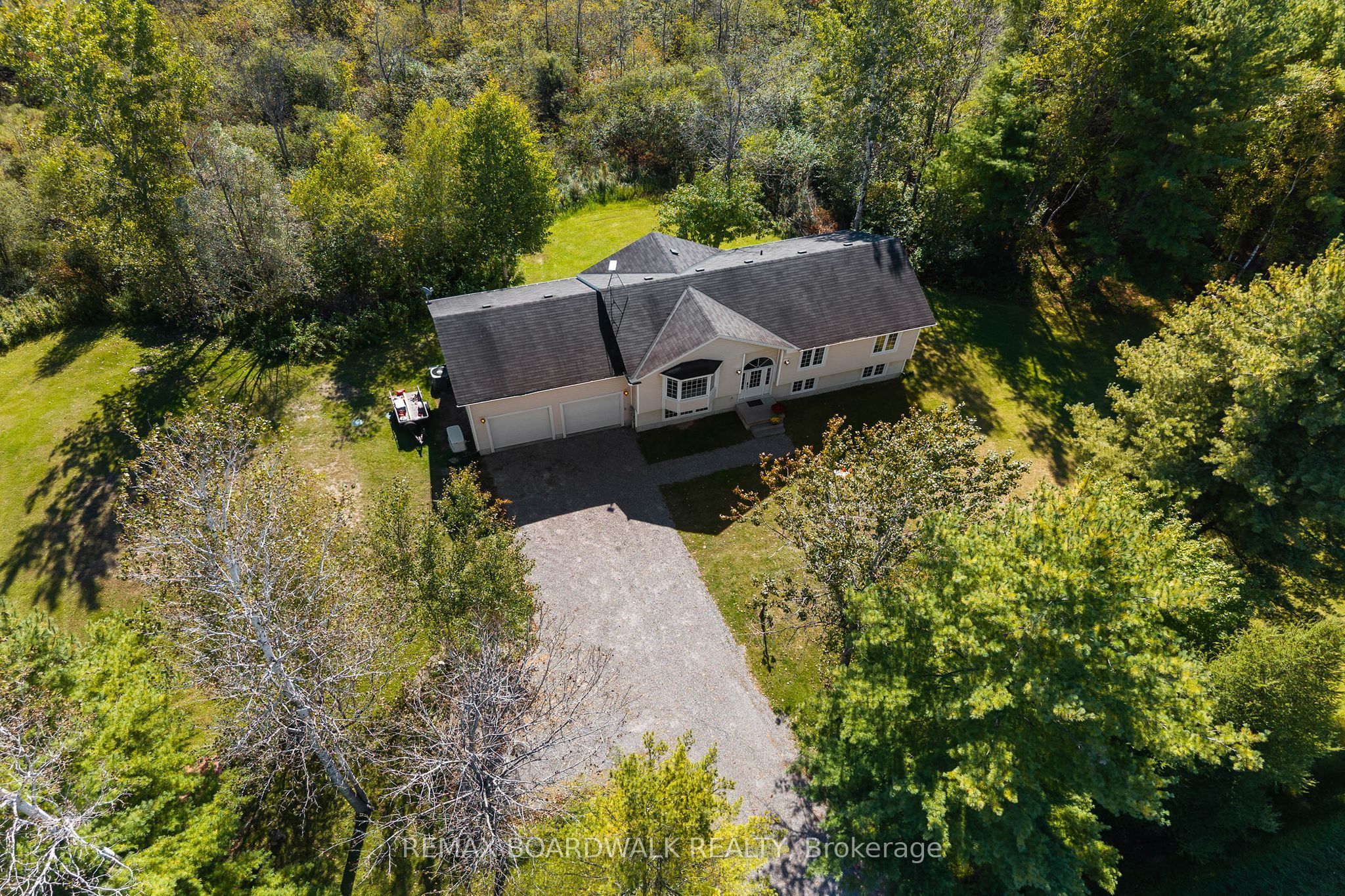 2711 Glen Smail Road Property Photo 39