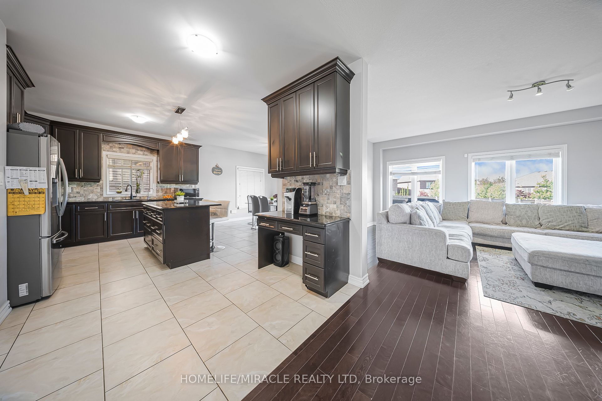 795 Robert Ferrie Drive Property Photo 14