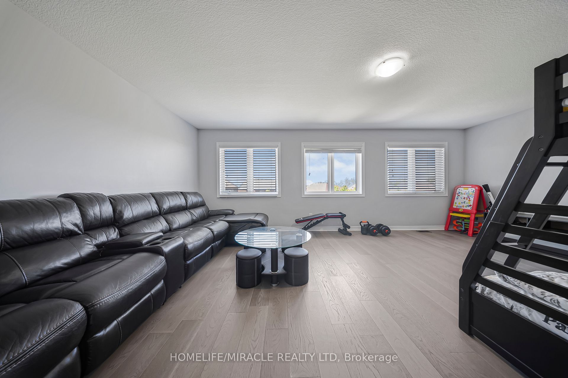 795 Robert Ferrie Drive Property Photo 23