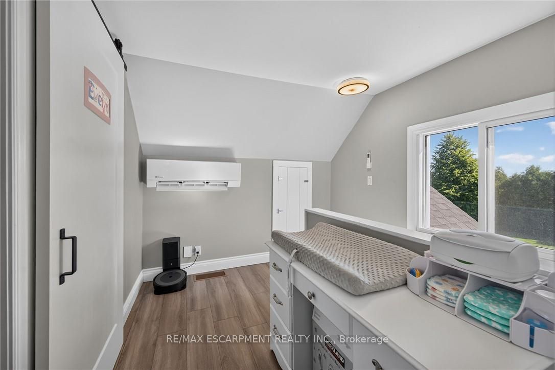 359 First Line Property Photo 25