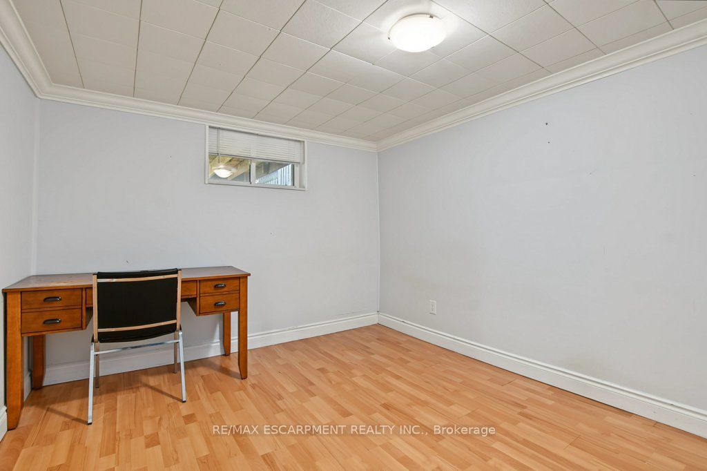 15 Carwyn Crescent Property Photo 29
