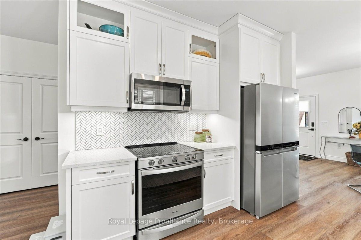 20 Aberdeen Street Property Photo 8