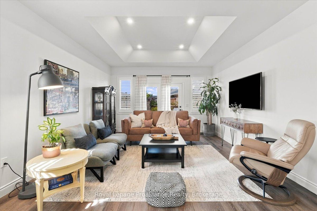20 Aberdeen Street Property Photo 16