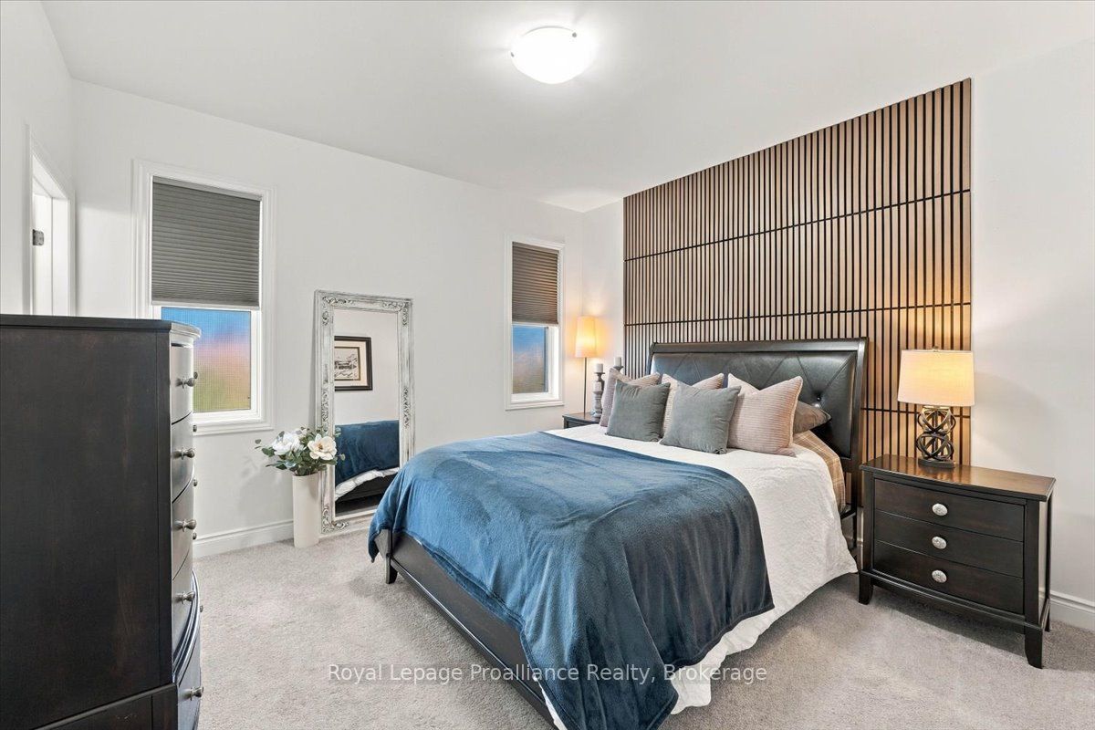20 Aberdeen Street Property Photo 19