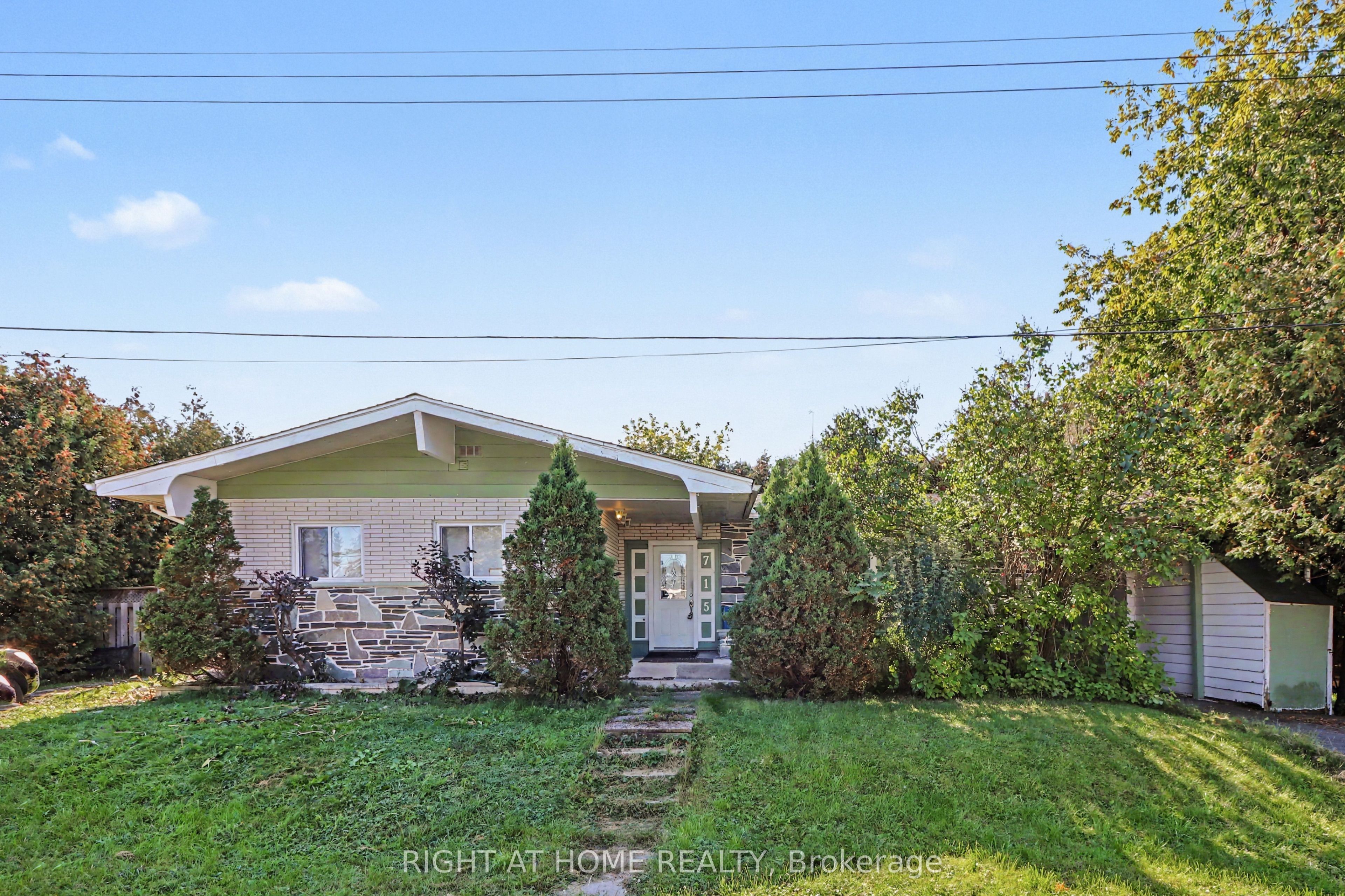 715 Gerard Street Property Photo 2