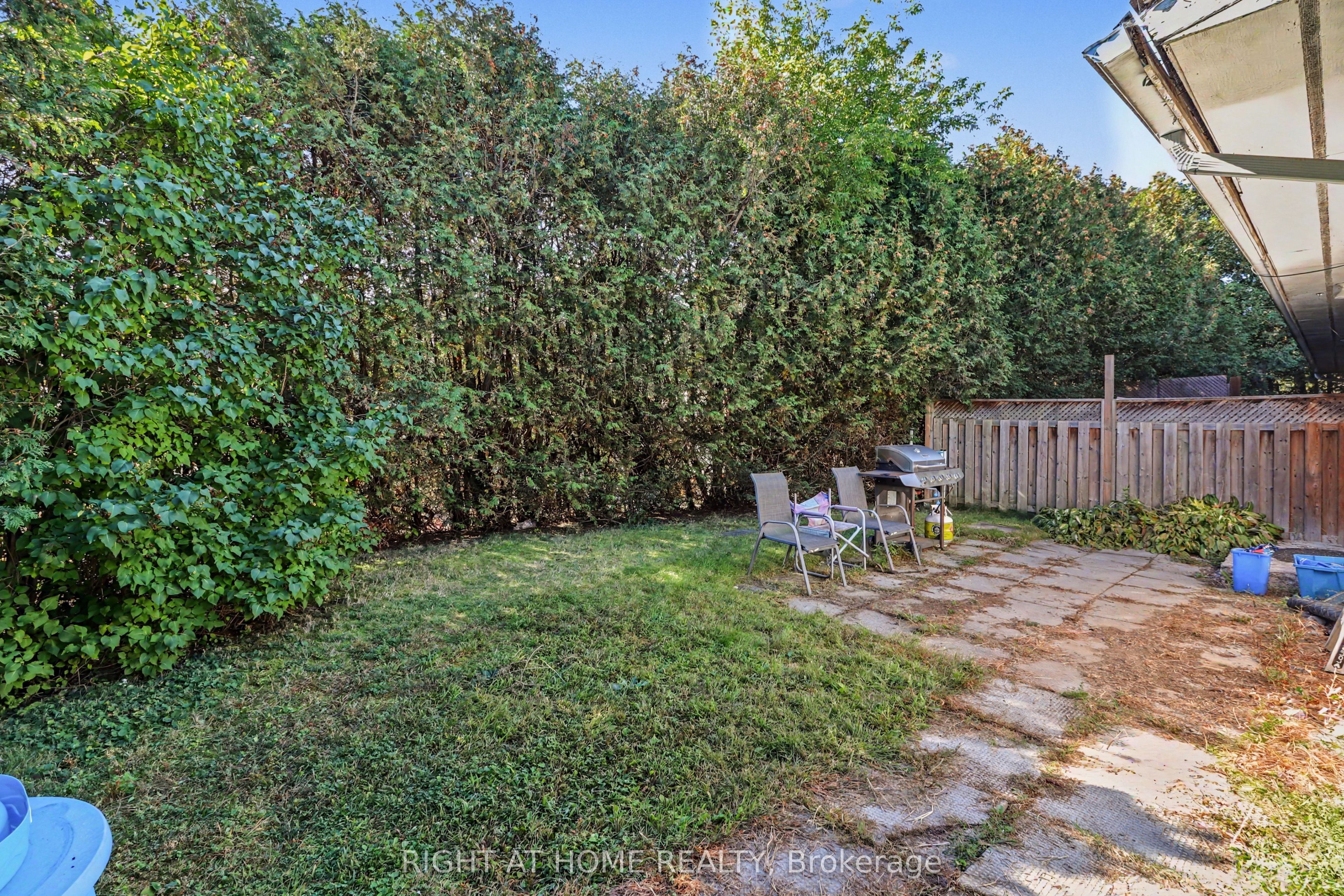 715 Gerard Street Property Photo 10