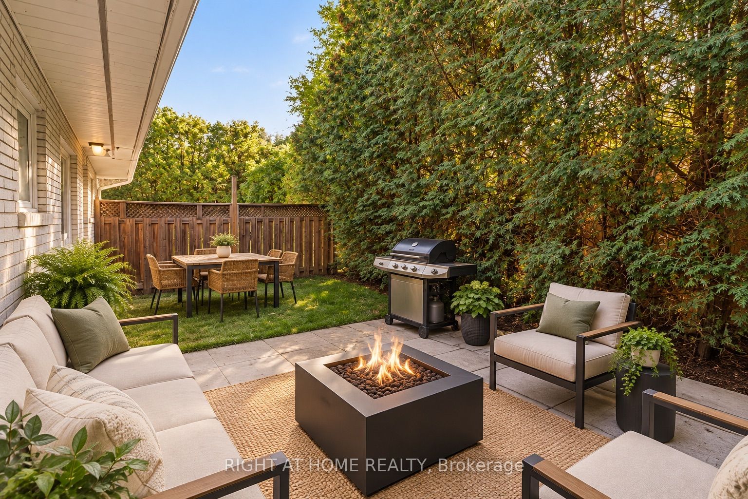 715 Gerard Street Property Photo 12