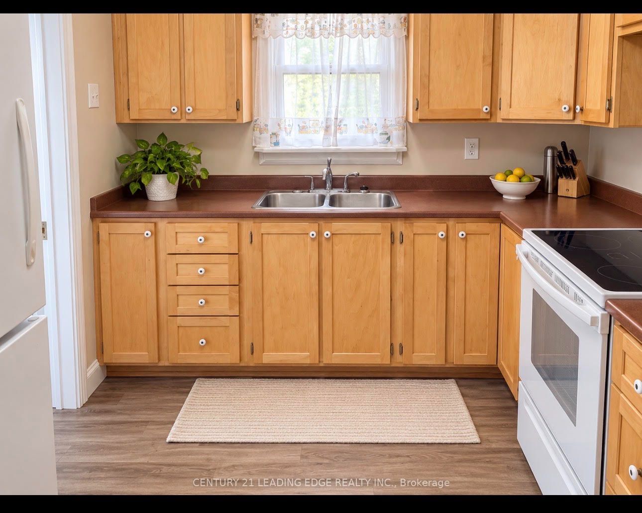 22 Main Street Property Photo 5