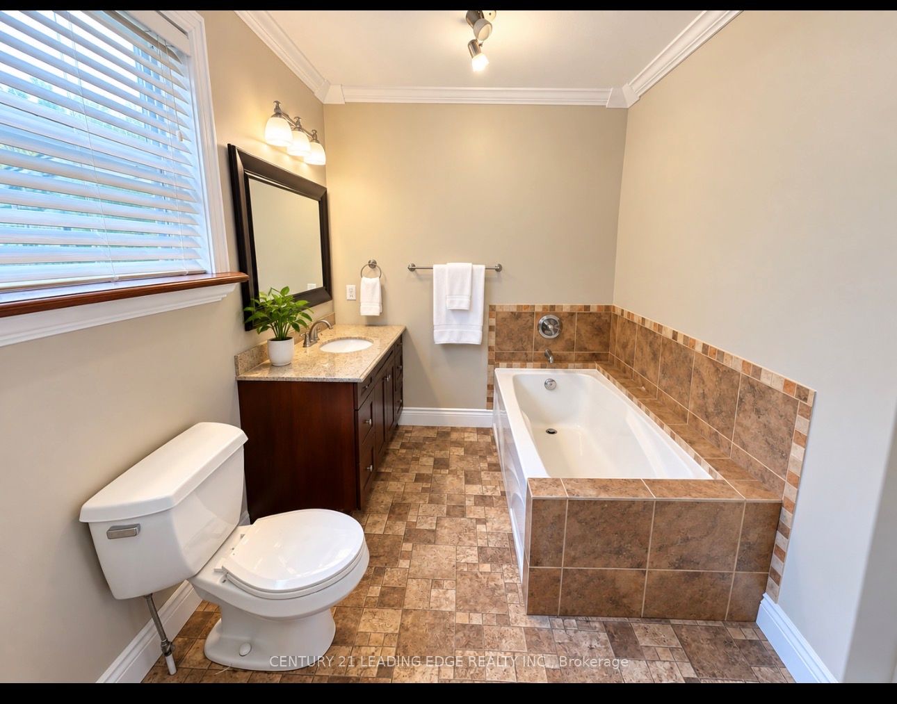 22 Main Street Property Photo 20