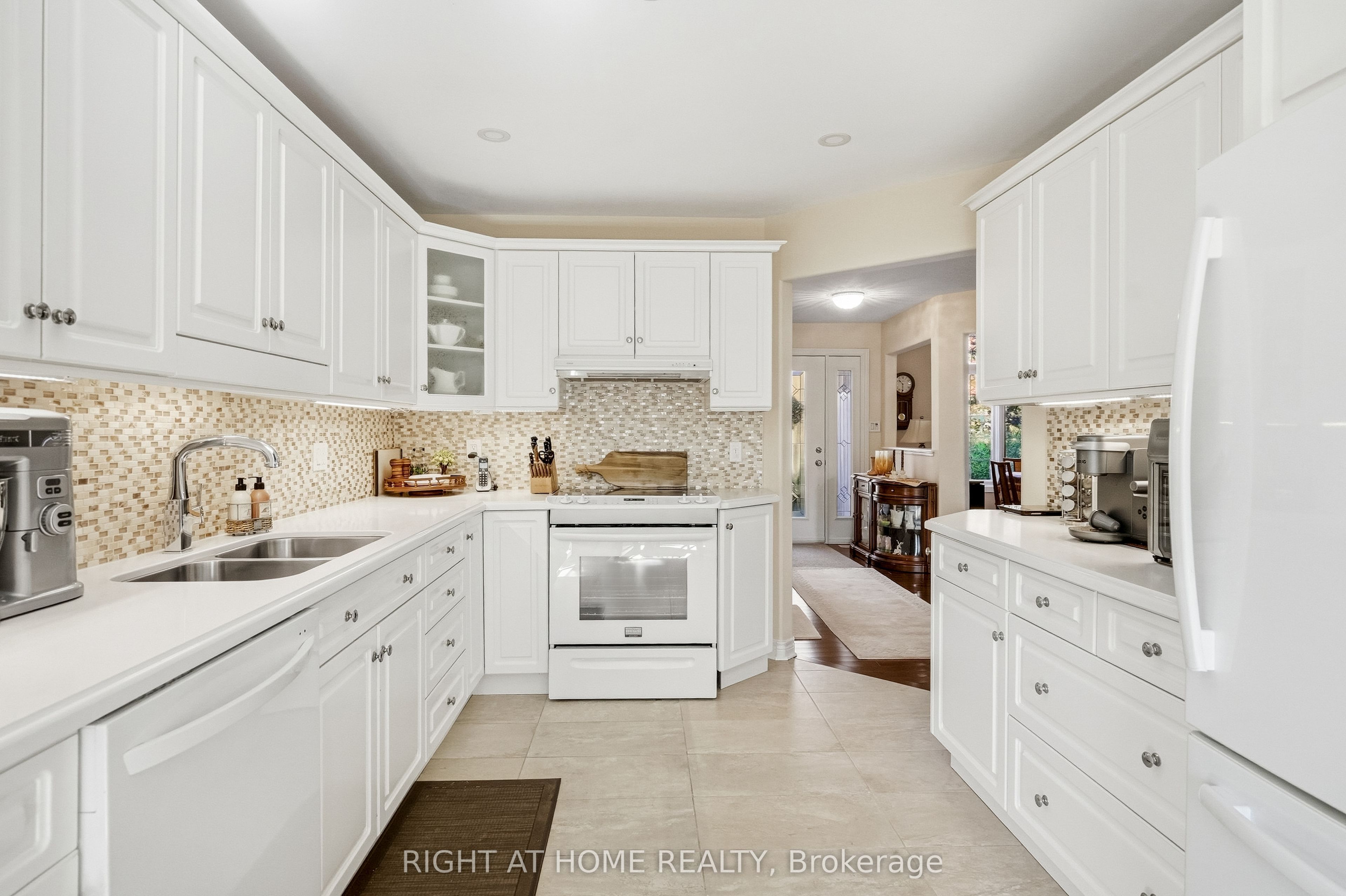 618 Victoria Street Property Photo 13