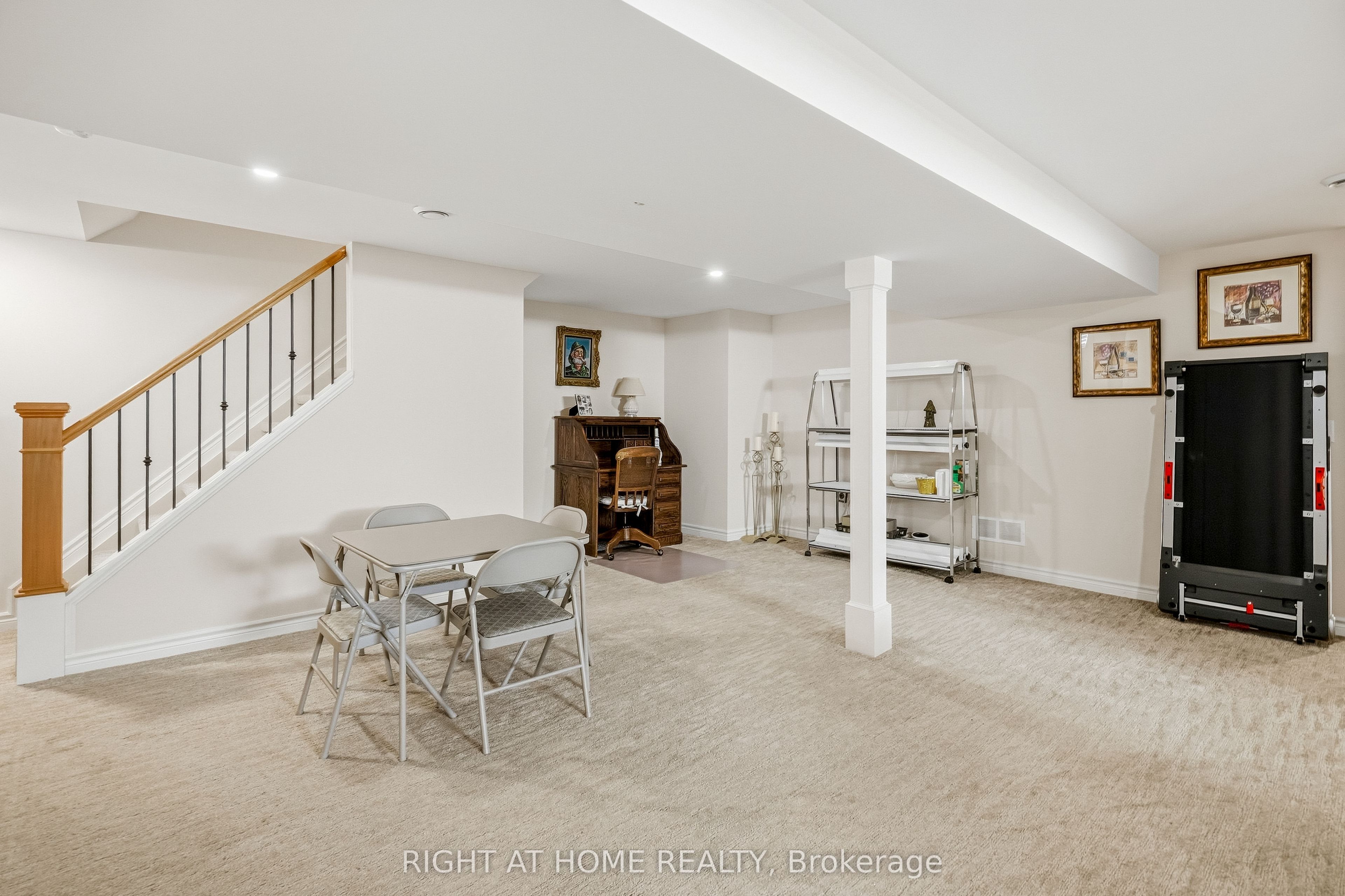 618 Victoria Street Property Photo 24