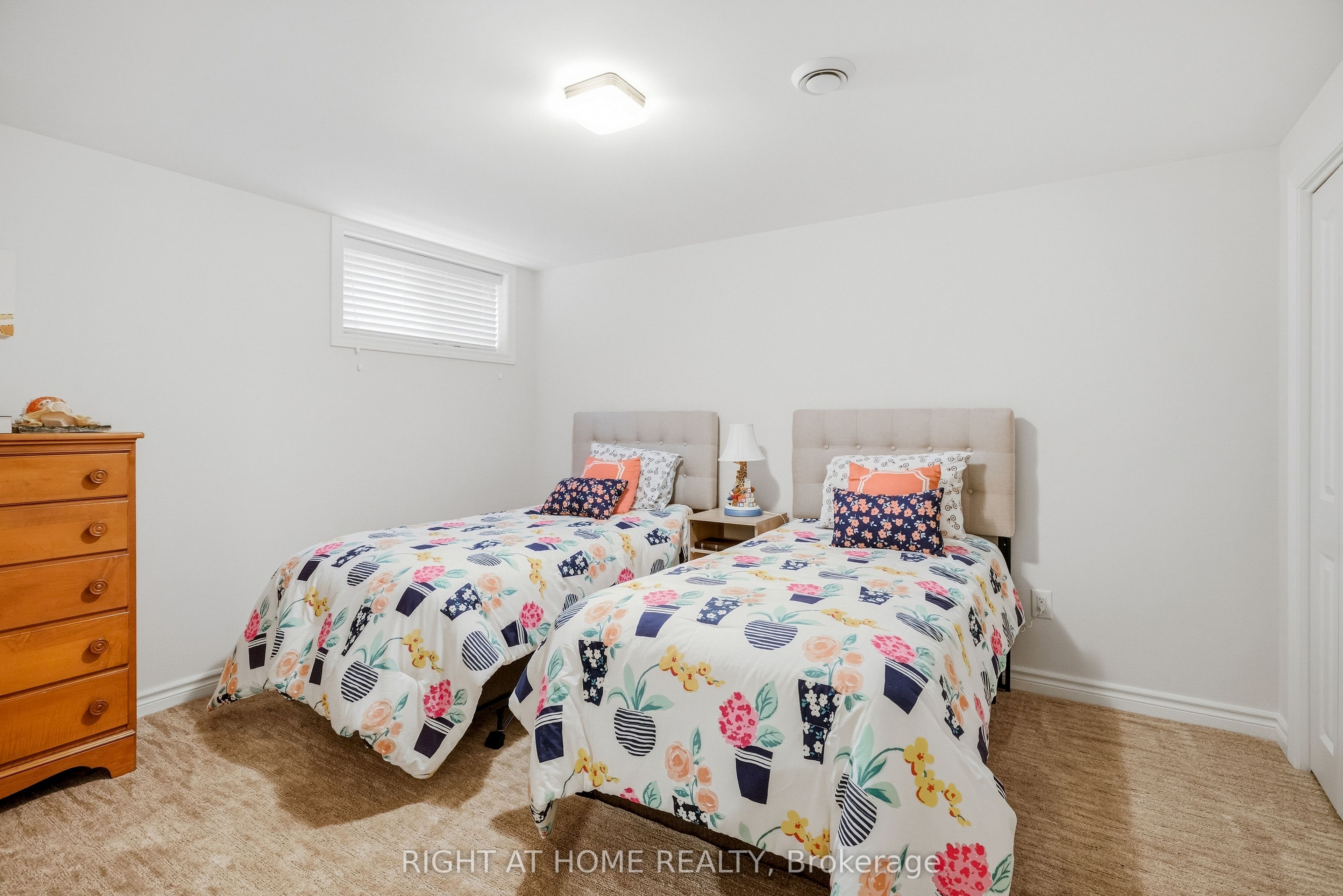 618 Victoria Street Property Photo 28