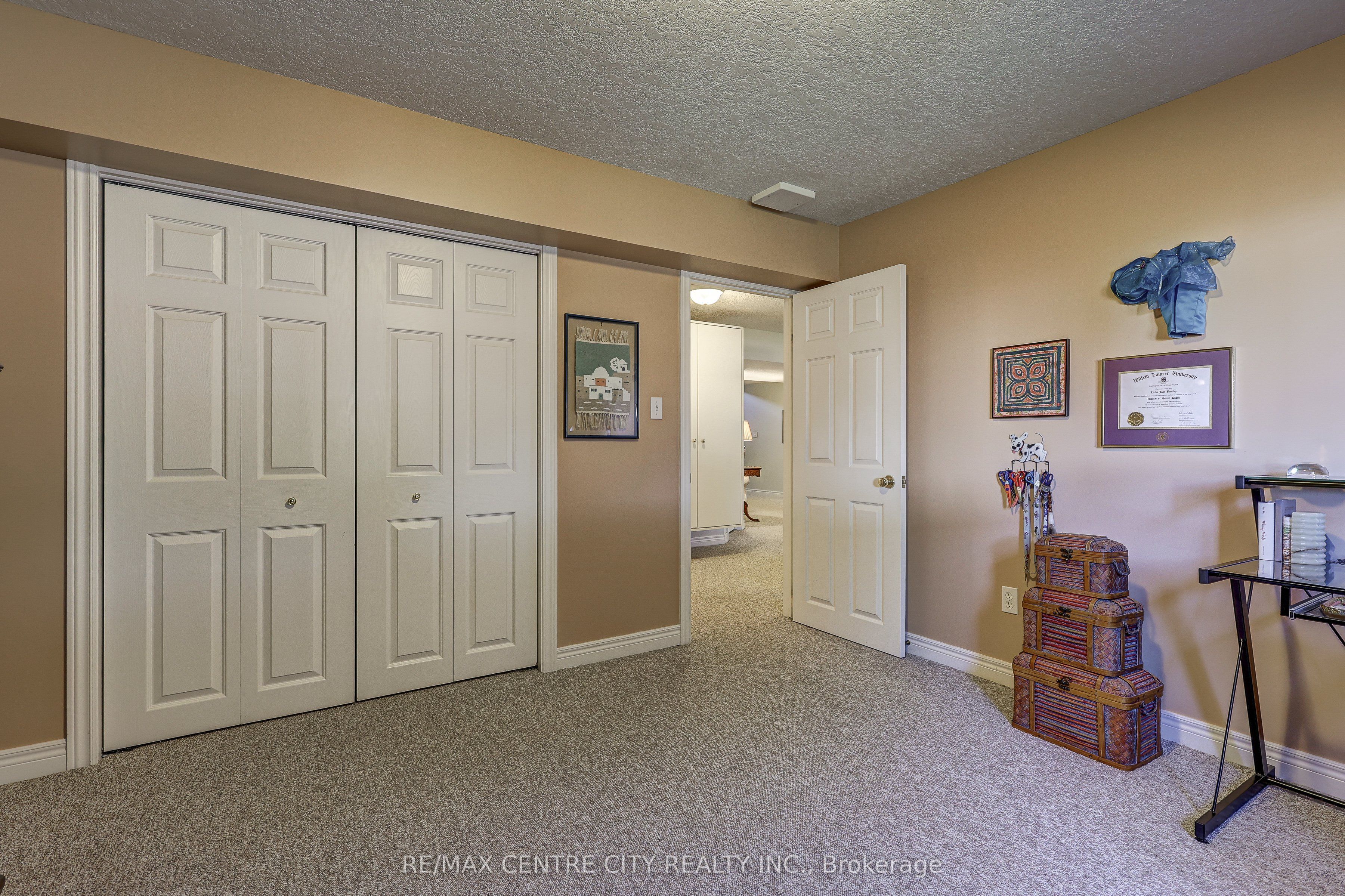 20 Windemere Place 8 Property Photo 38