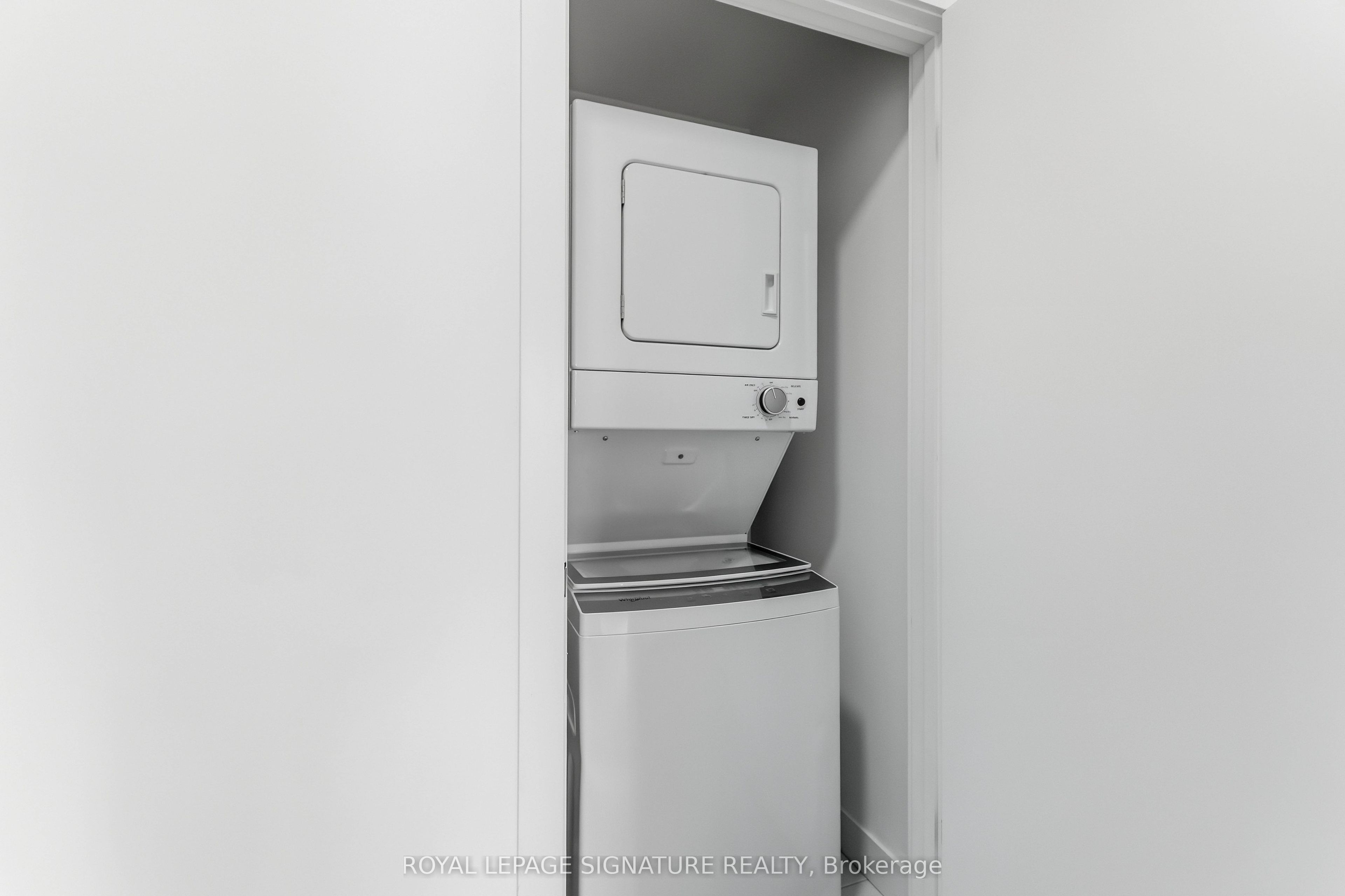 16 Melbourne Avenue 307c Property Photo 14