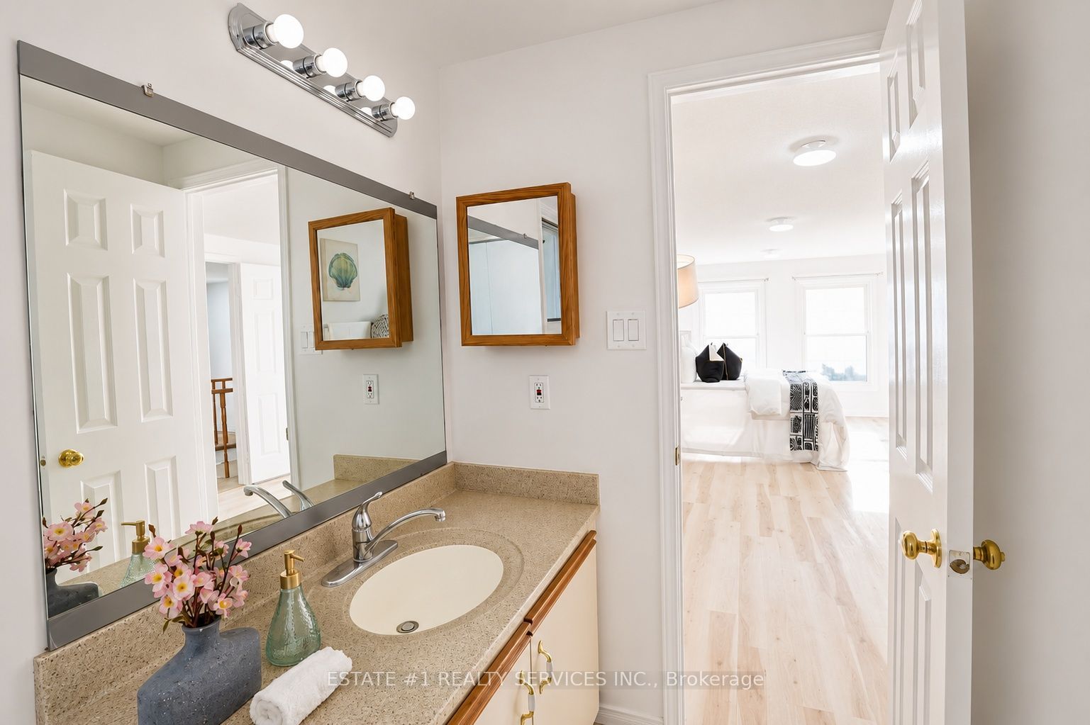 35 Golden Meadow Drive Property Photo 28