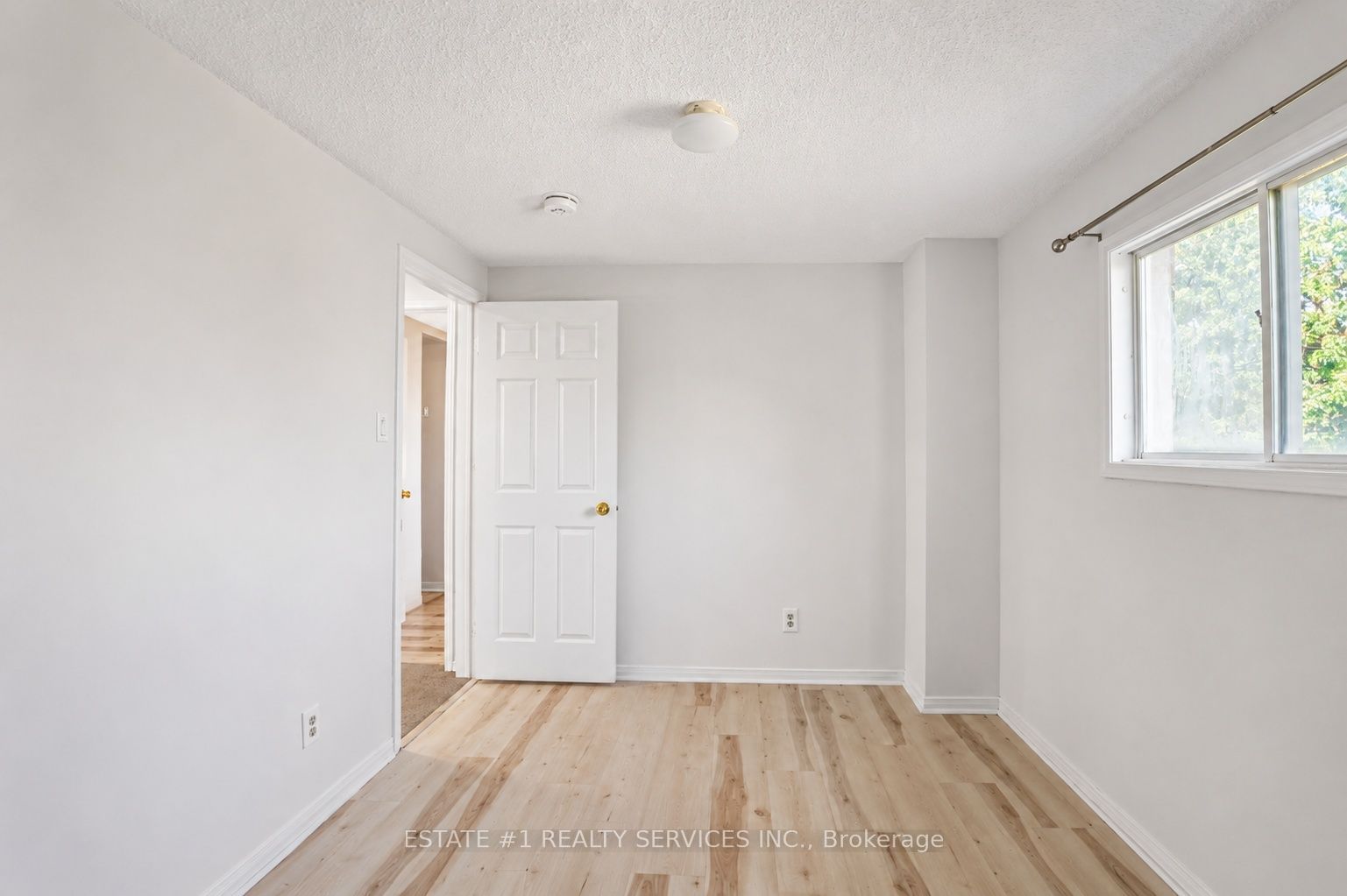 35 Golden Meadow Drive Property Photo 31