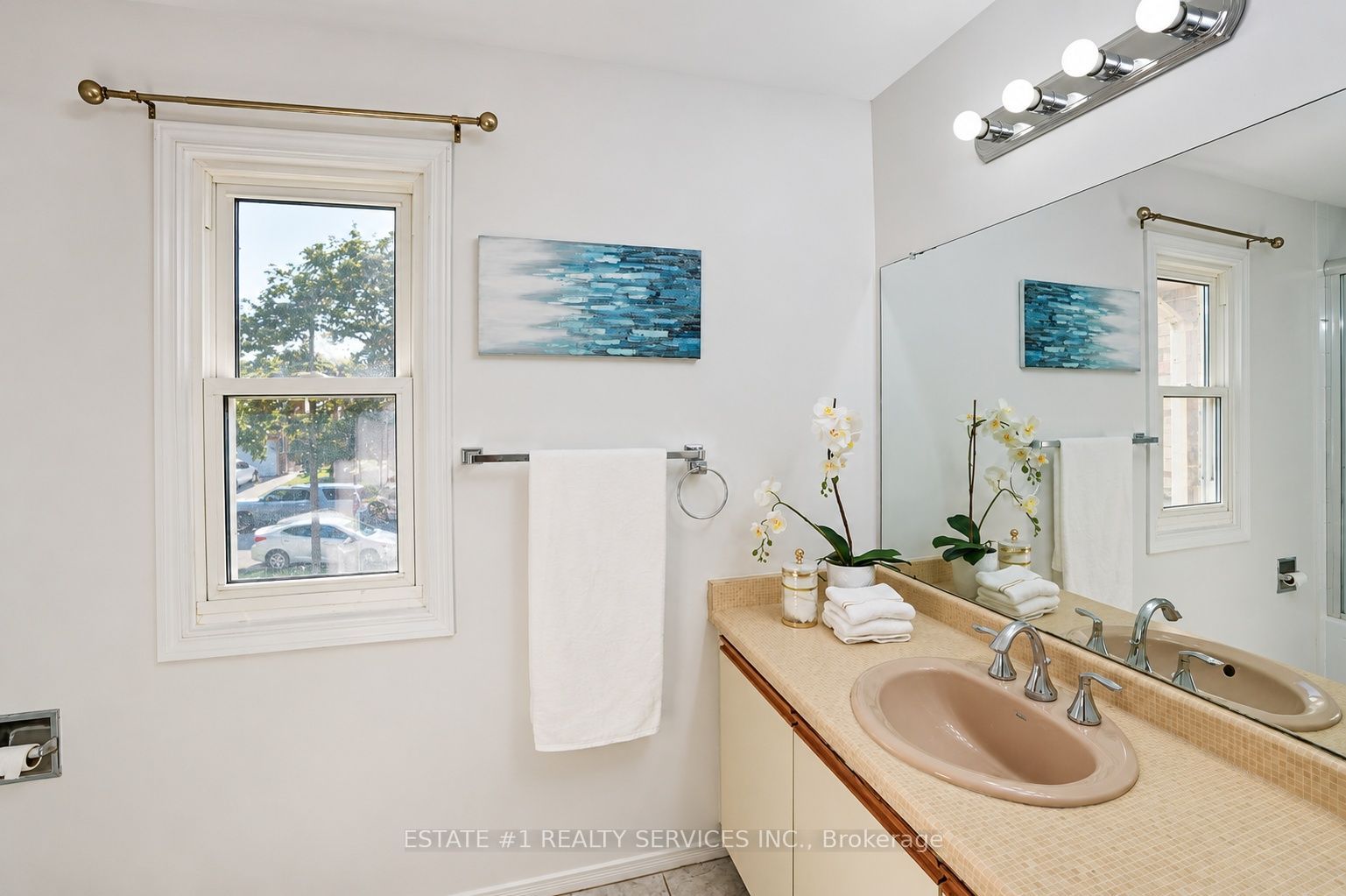 35 Golden Meadow Drive Property Photo 32