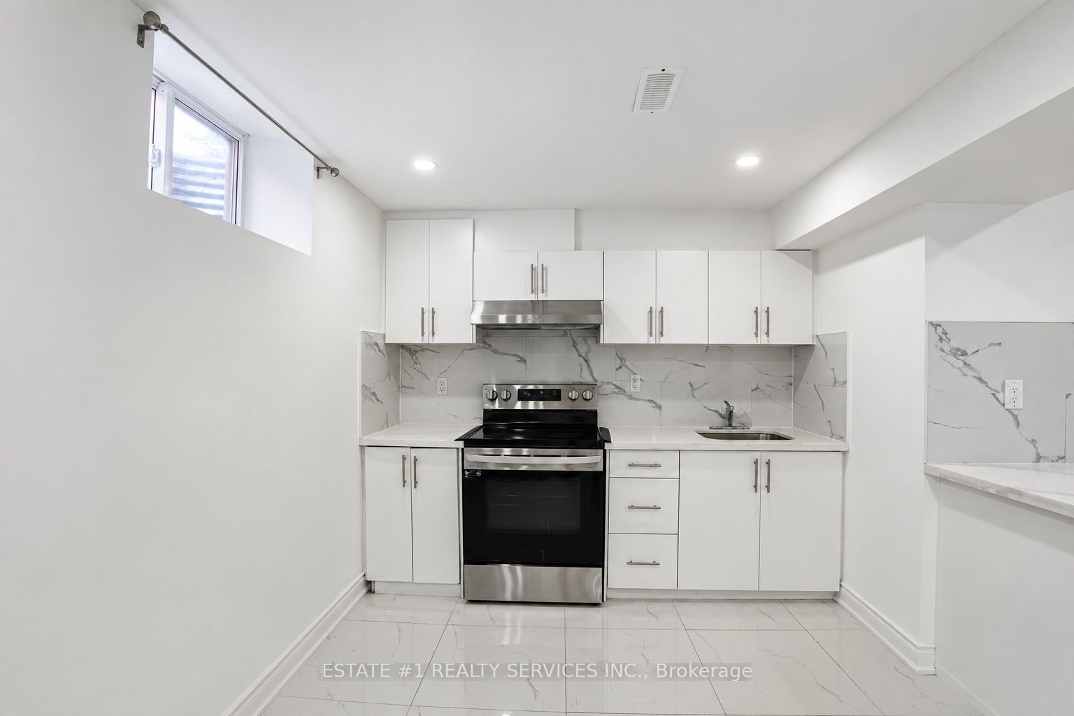 35 Golden Meadow Drive Property Photo 35