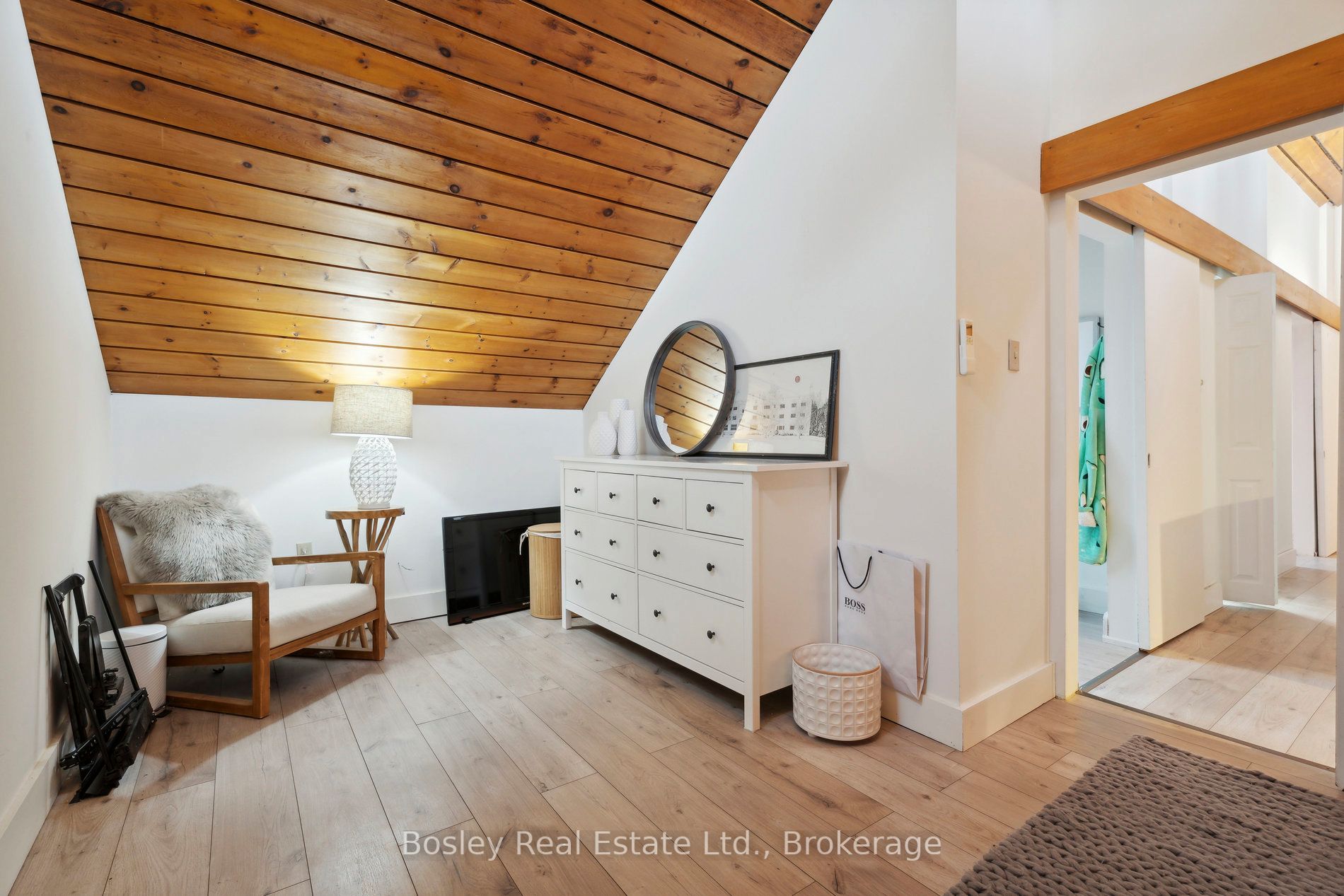 101 St Moritz Crescent Property Photo 25