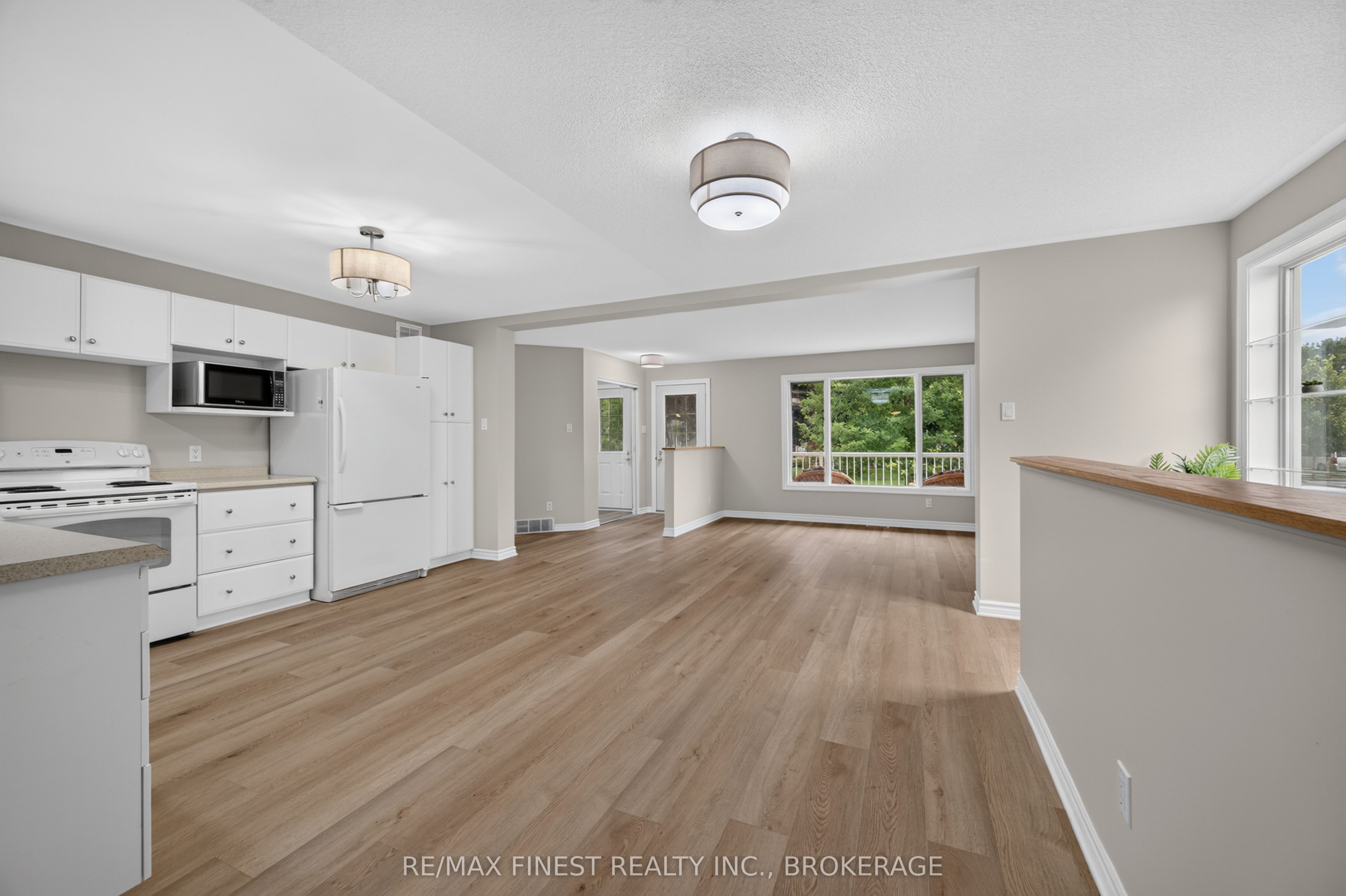145 Elmwood Drive Property Photo 8