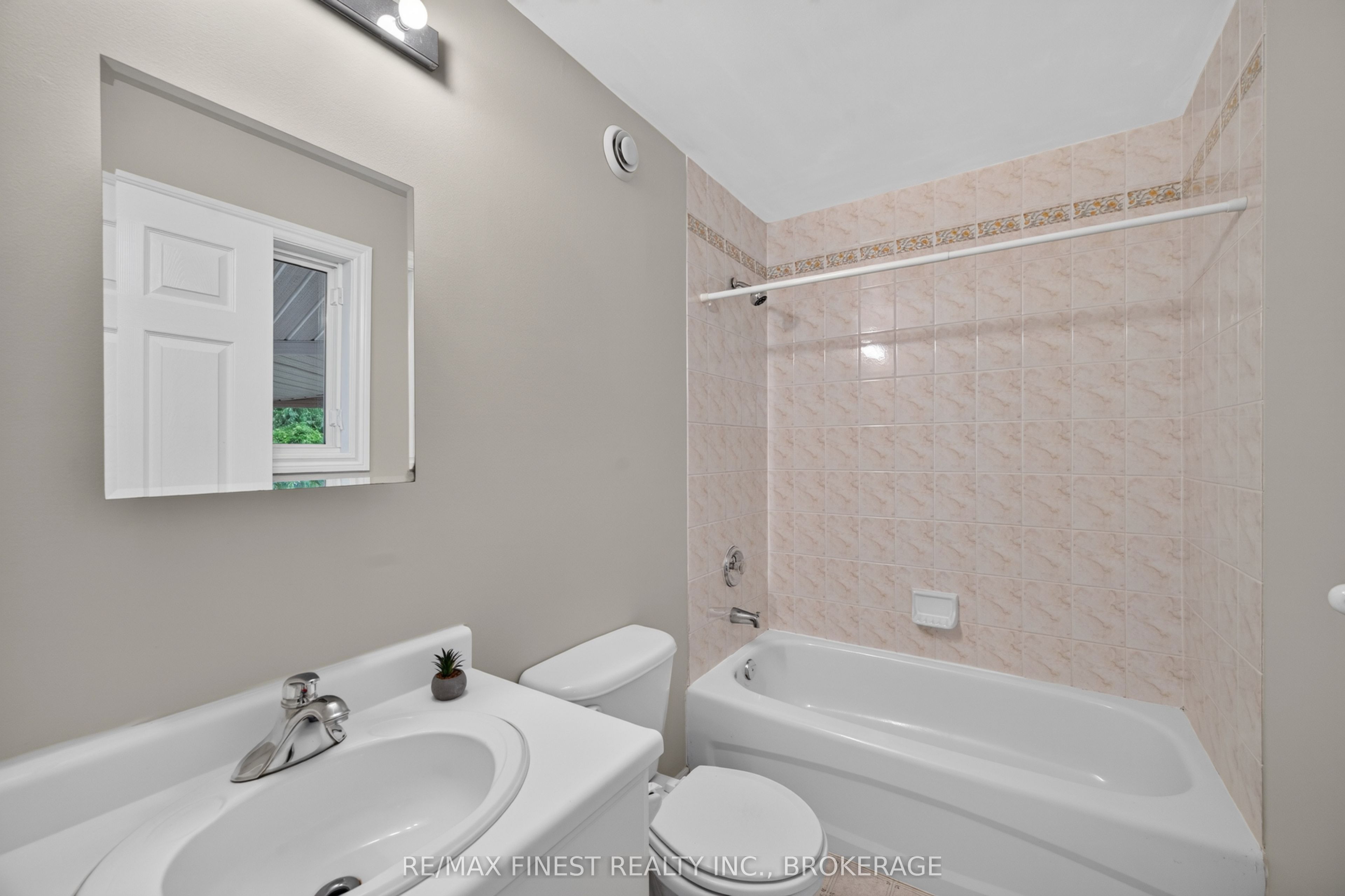 145 Elmwood Drive Property Photo 23