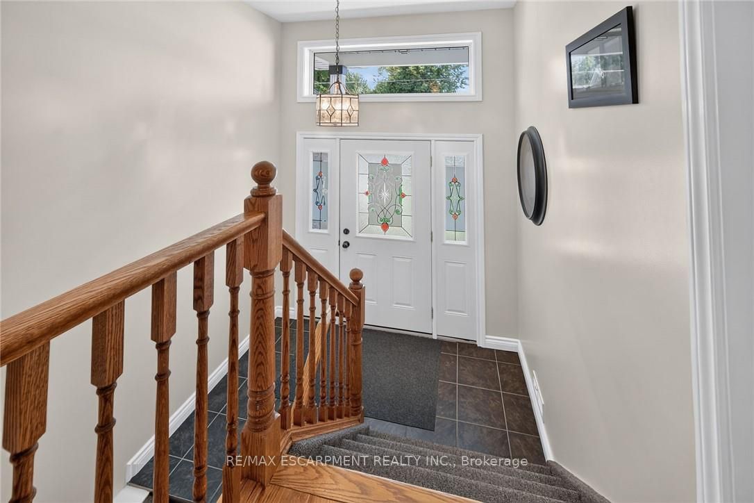 16 Church Street Property Photo 4