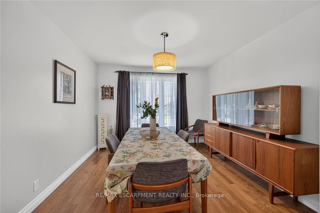 16 Church Street Property Photo 10