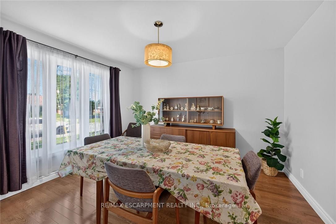 16 Church Street Property Photo 11
